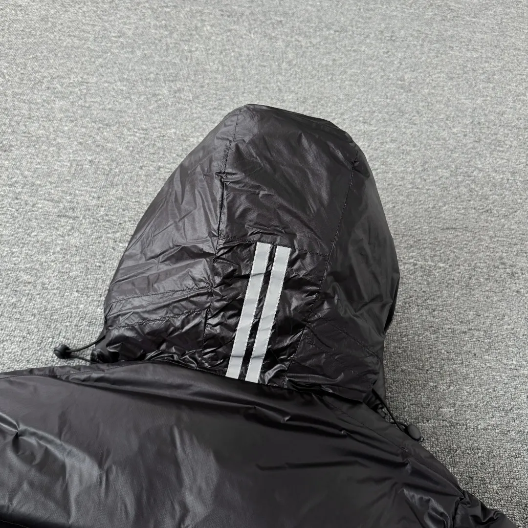 Crofton Hooded Down Puffer Jacket D45023546 — view 13