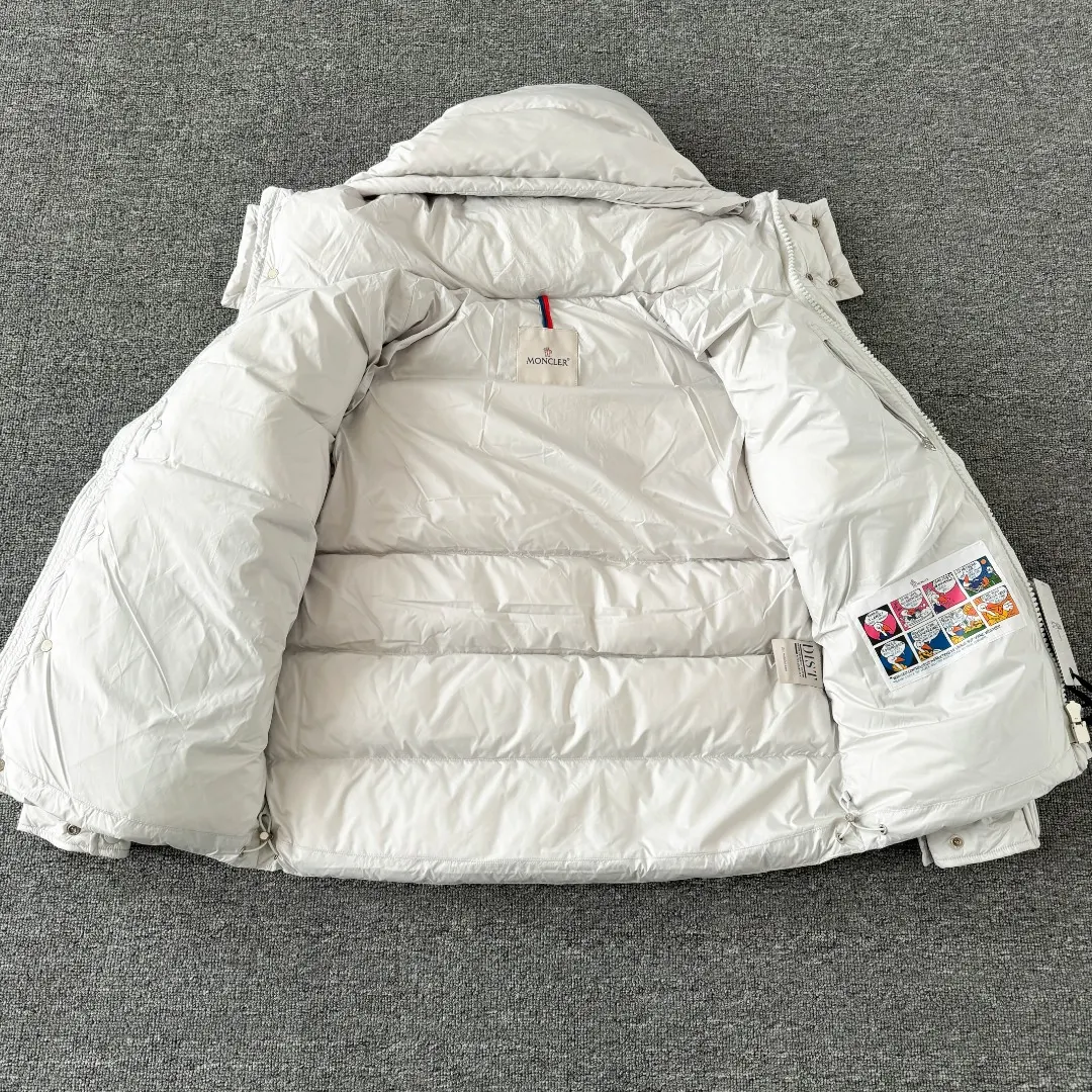Maya 70th Anniversary Matte Down Puffer Jacket D47023483 — view 8