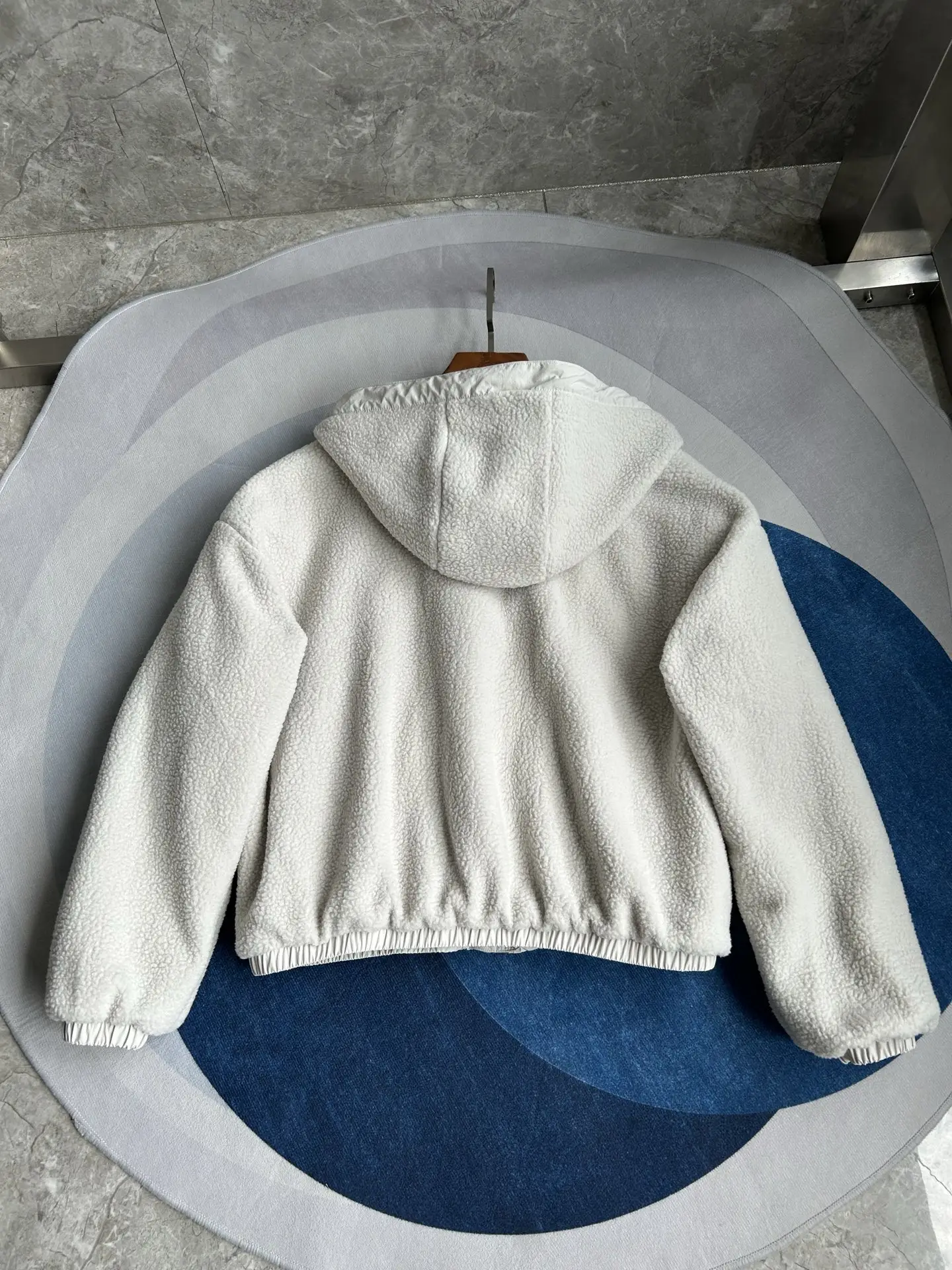 Alberni Reversible Fleece Hooded Jacket D48022782 — view 7