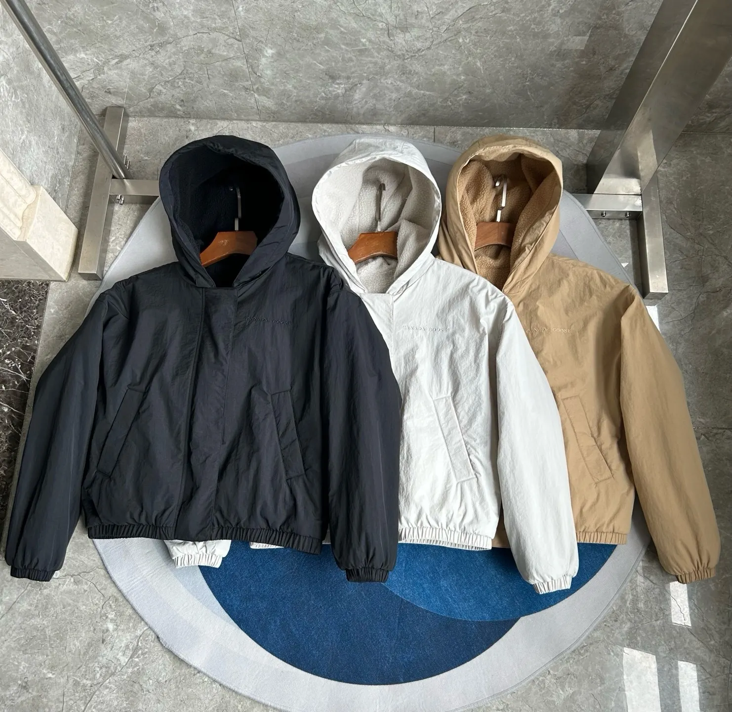 Alberni Reversible Fleece Hooded Bomber Jacket D48022779 — view 4
