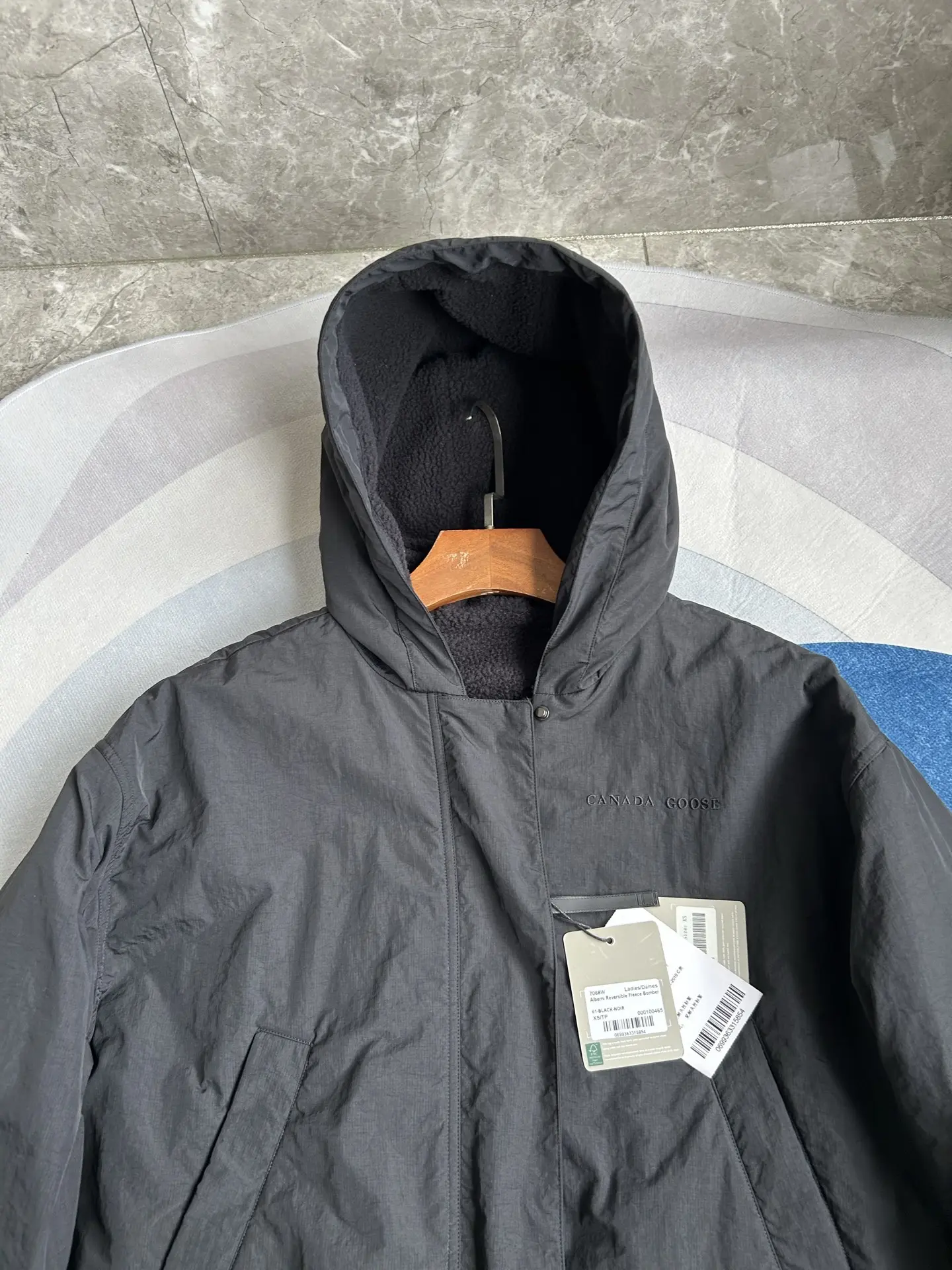 Alberni Reversible Fleece Hooded Jacket D48022781 — view 9