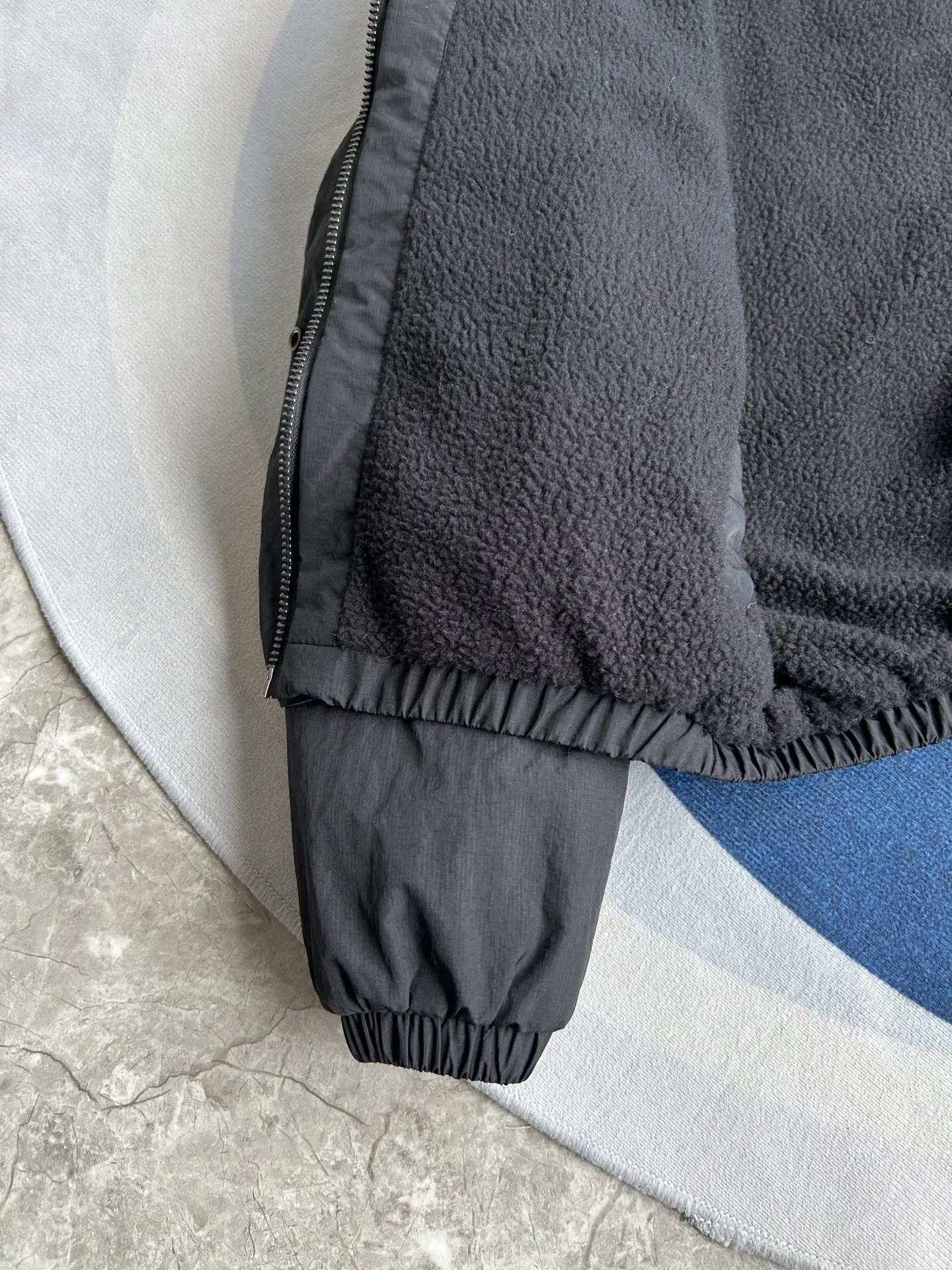 Alberni Reversible Fleece Hooded Jacket D48022781 — view 12