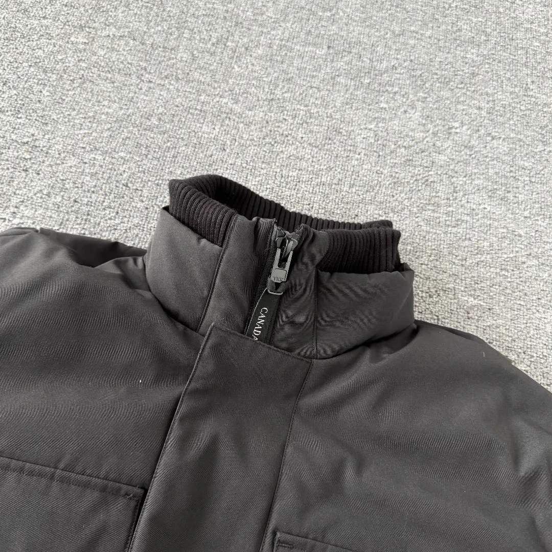 Expedition Down-Filled Puffer Jacket D49023494 — view 3