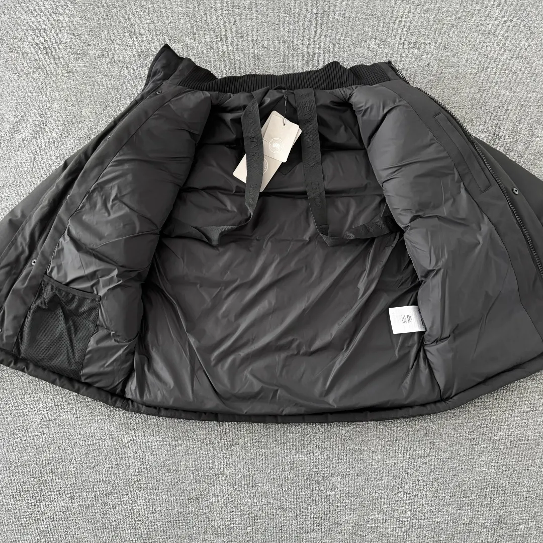 Expedition Down-Filled Puffer Jacket D49023494 — view 7