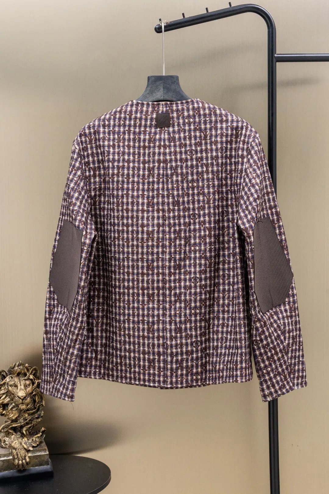 Monogram Chic Collarless Tweed Jacket D49023432 — view 2