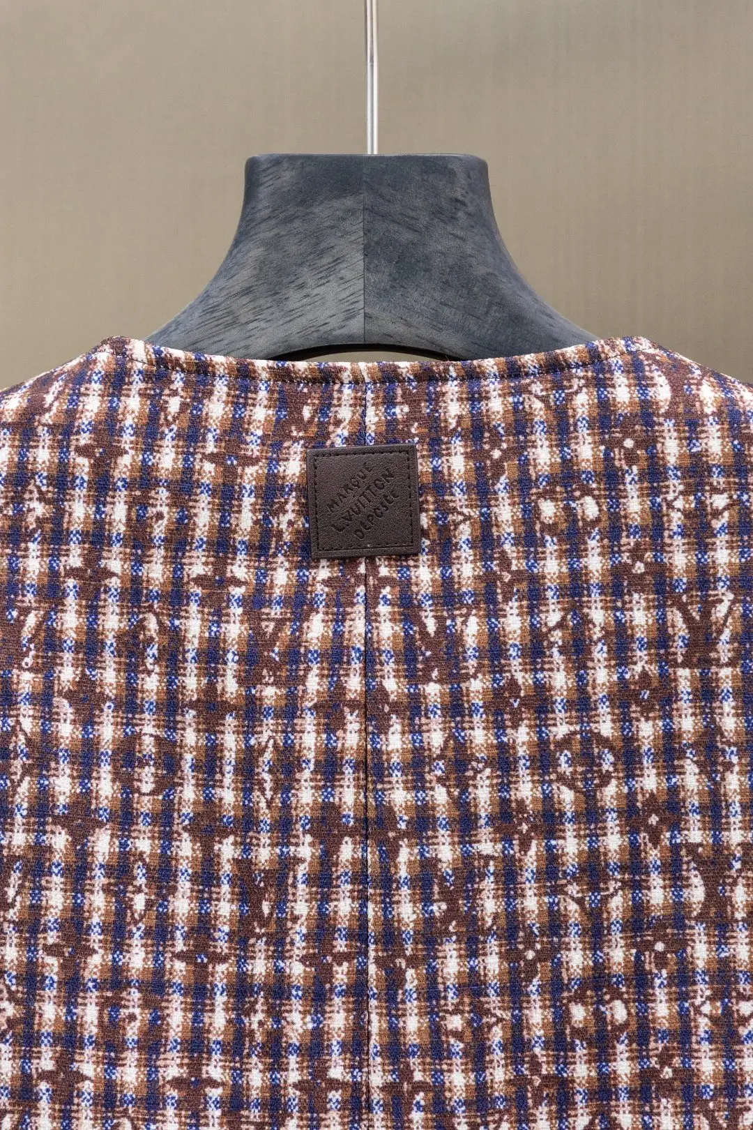 Monogram Chic Collarless Tweed Jacket D49023432 — view 14