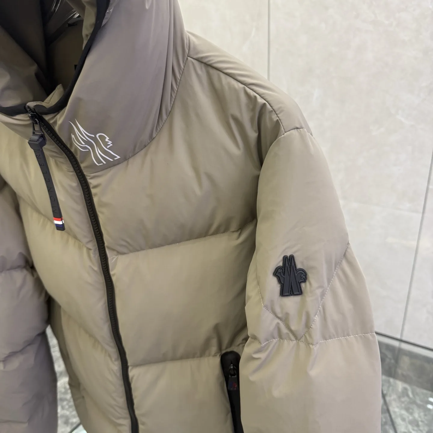 Moncler Grenoble Arcesaz Hooded Down Ski Jacket D51019971 — view 6