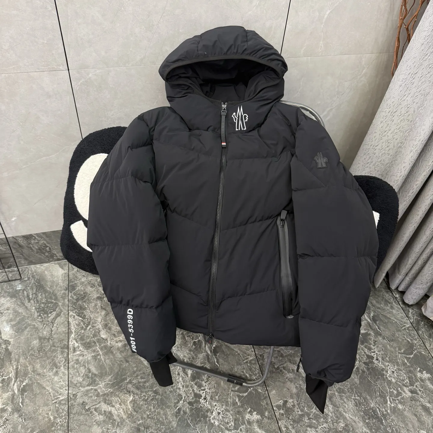 Moncler Grenoble Arcesaz Down-Filled Ski Jacket D51019972