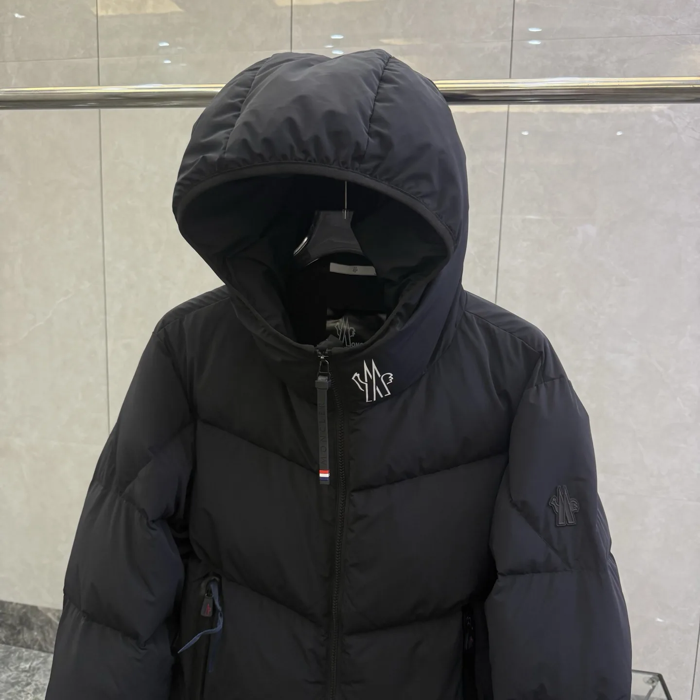 Moncler Grenoble Arcesaz Down-Filled Ski Jacket D51019972 — view 5