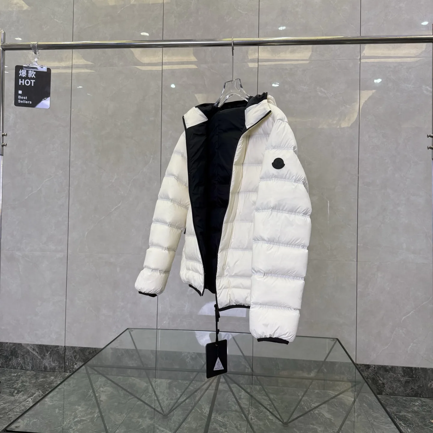 Moncler Gardy Hooded Down Puffer Jacket D51019969 — view 3