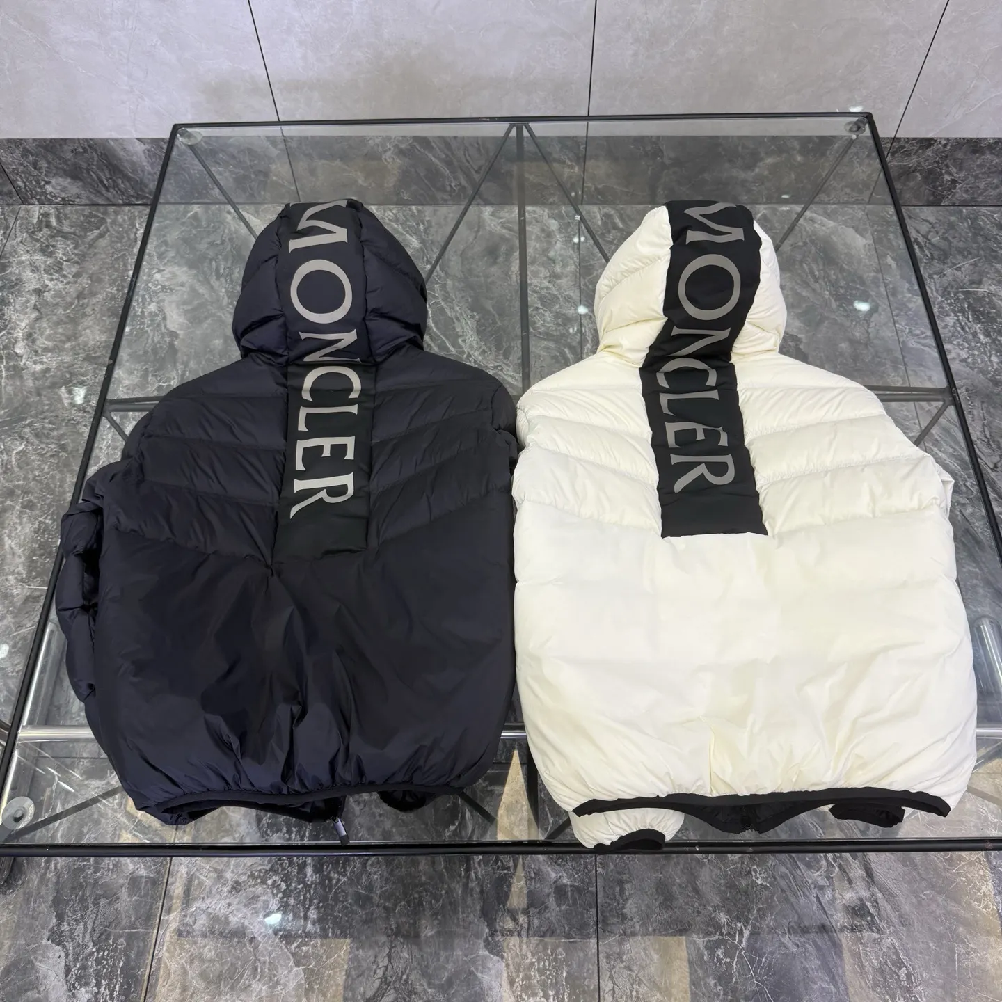 Gardy Hooded Down Puffer Jacket D51019965 — view 3