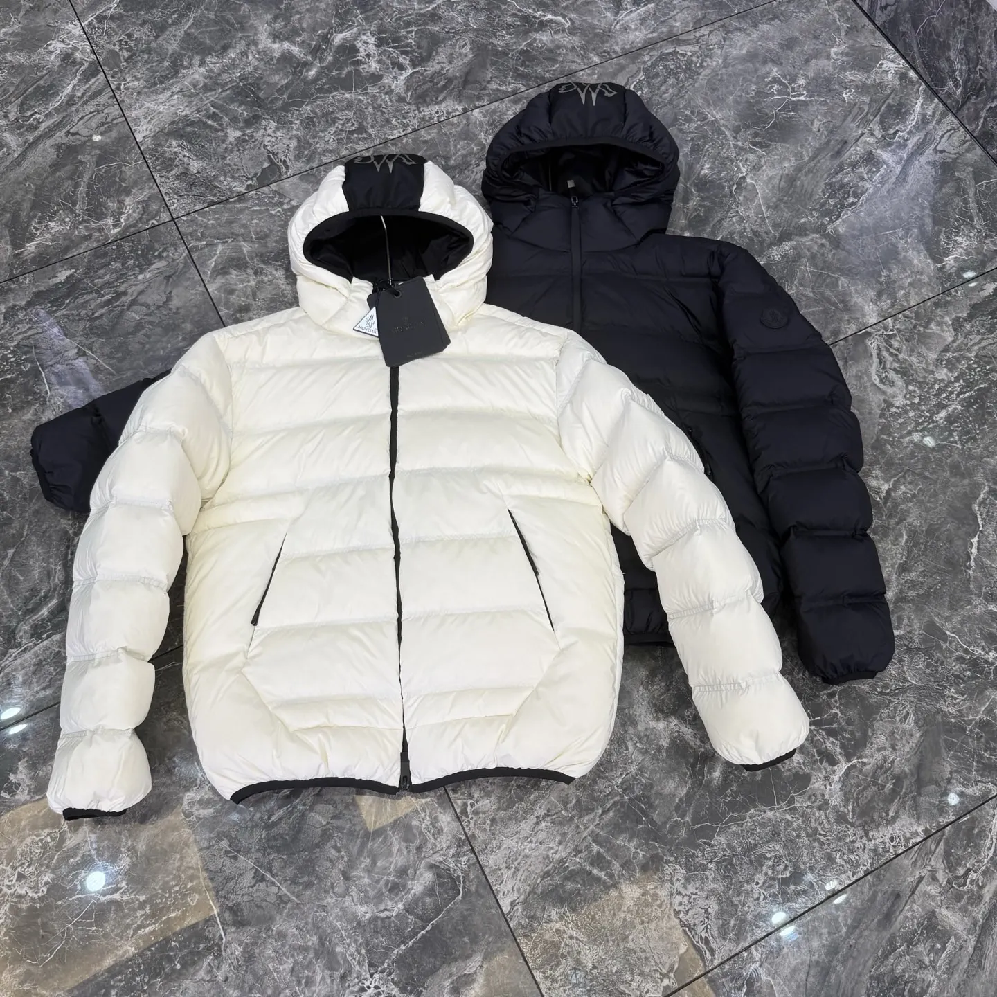 Gardy Hooded Down Puffer Jacket D51019965 — view 6