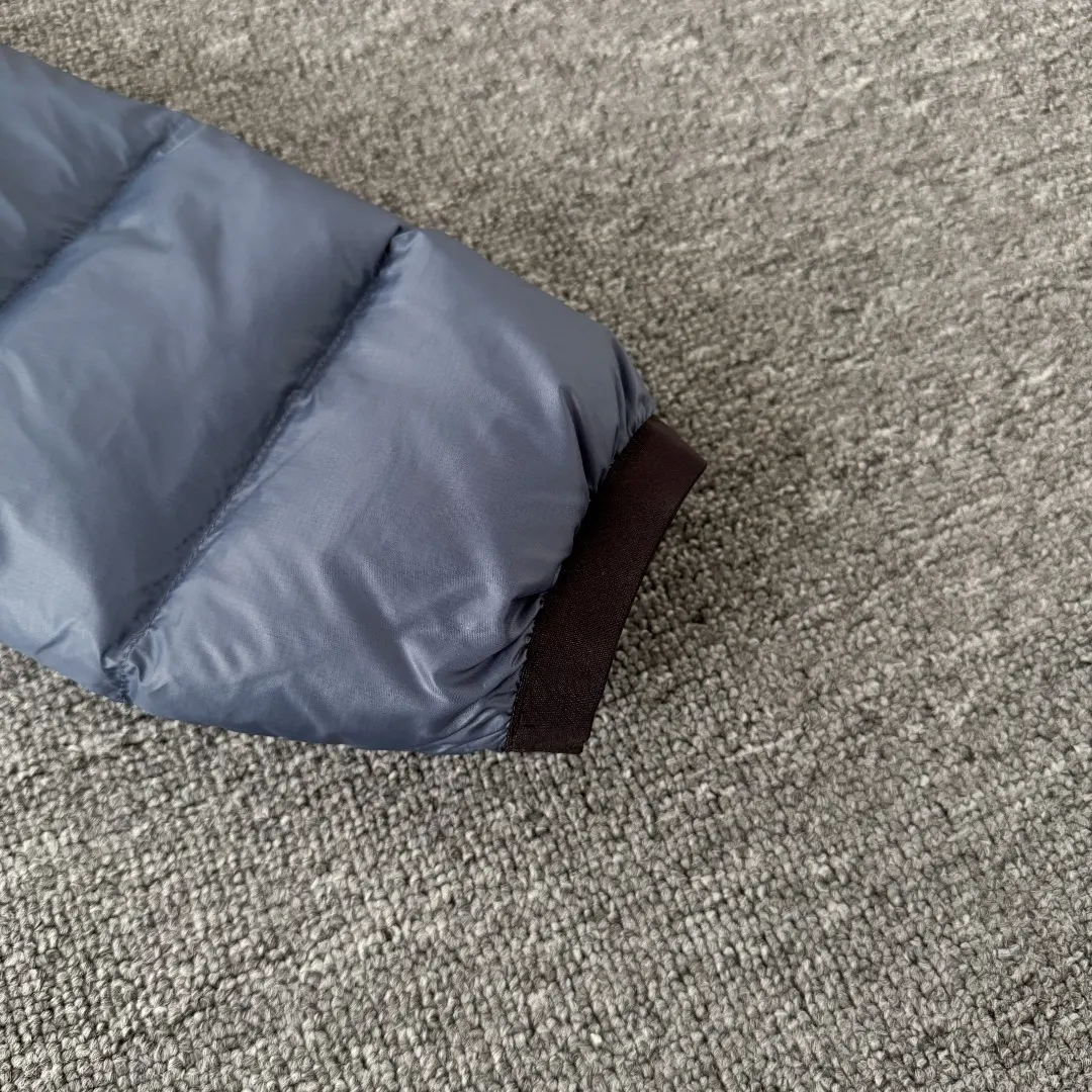 Crofton Down-Filled Puffer Jacket D51023538 — view 5