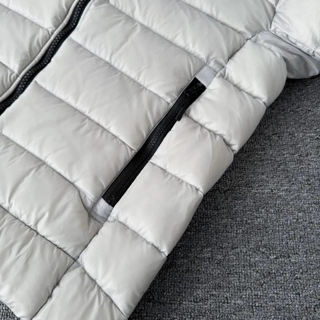 Crofton Down-Filled Puffer Jacket D51023540 — view 6