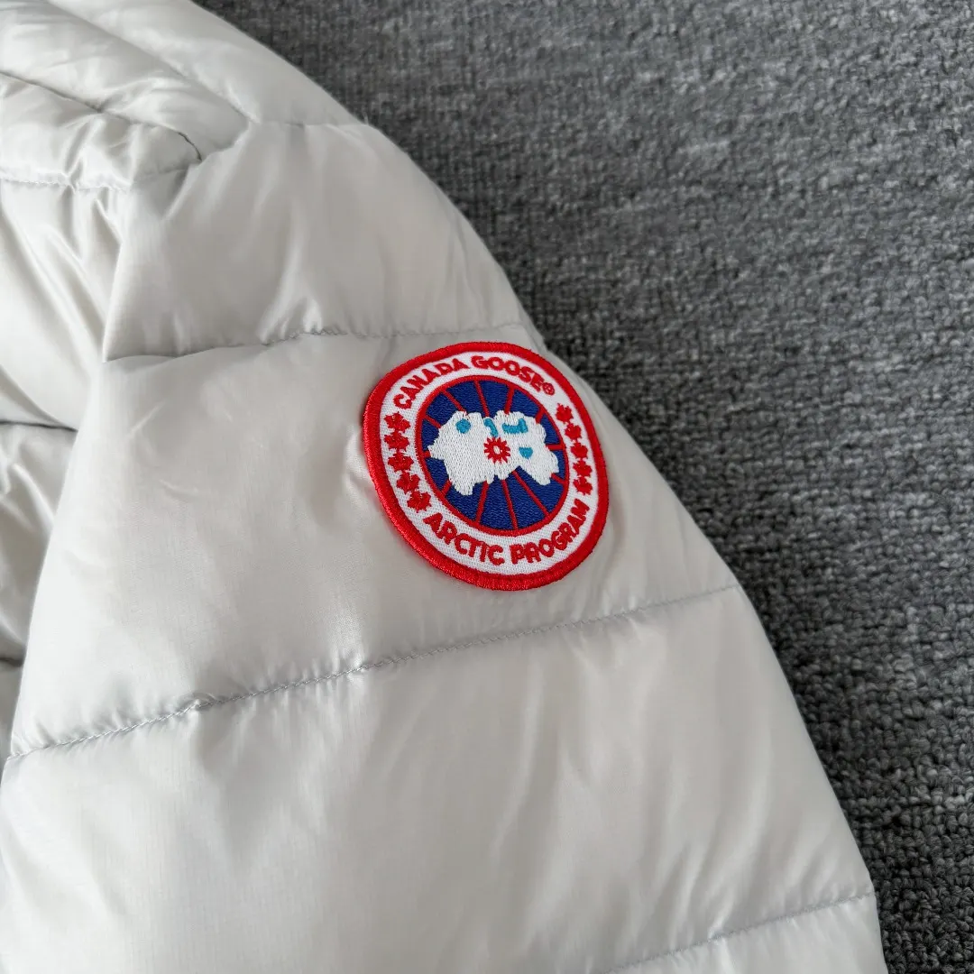 Crofton Down-Filled Puffer Jacket D51023541 — view 4