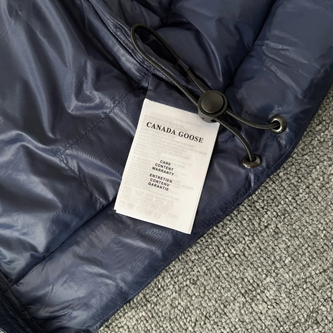 Crofton Down-Filled Puffer Jacket D51023539 — view 10