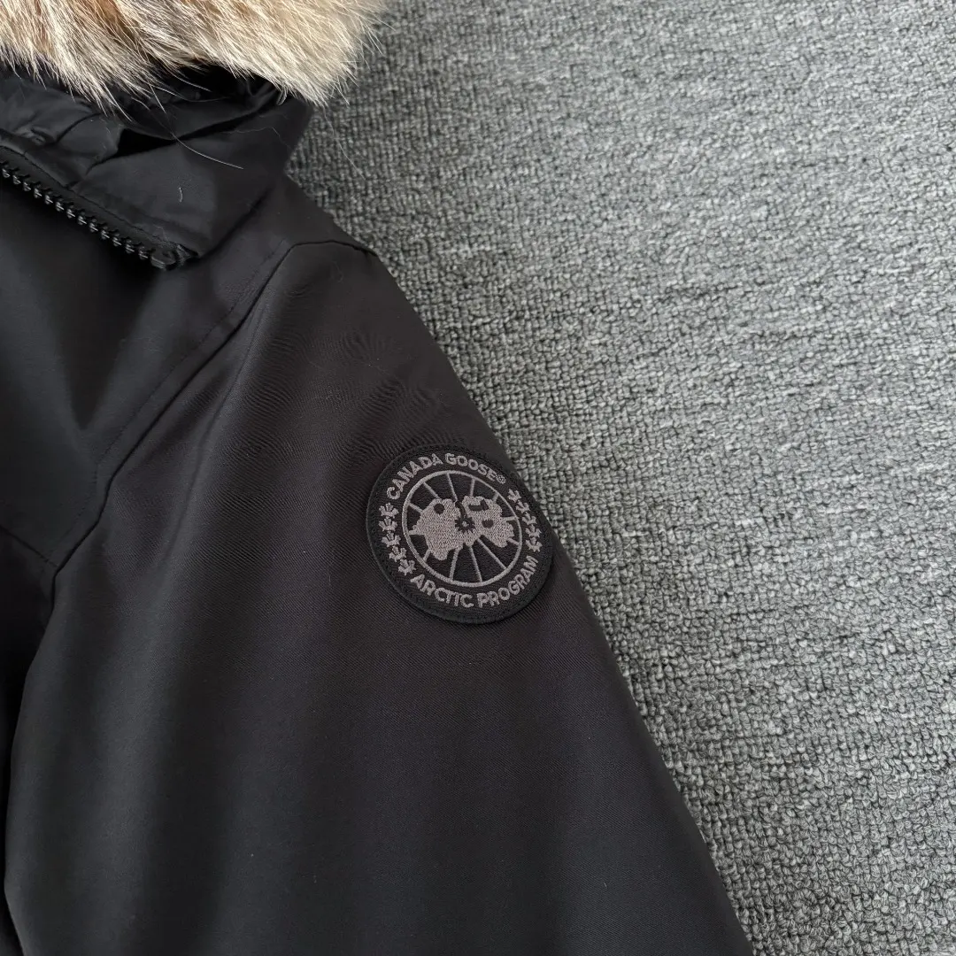 Langford Fur-Trimmed Down Parka D51023370 — view 5
