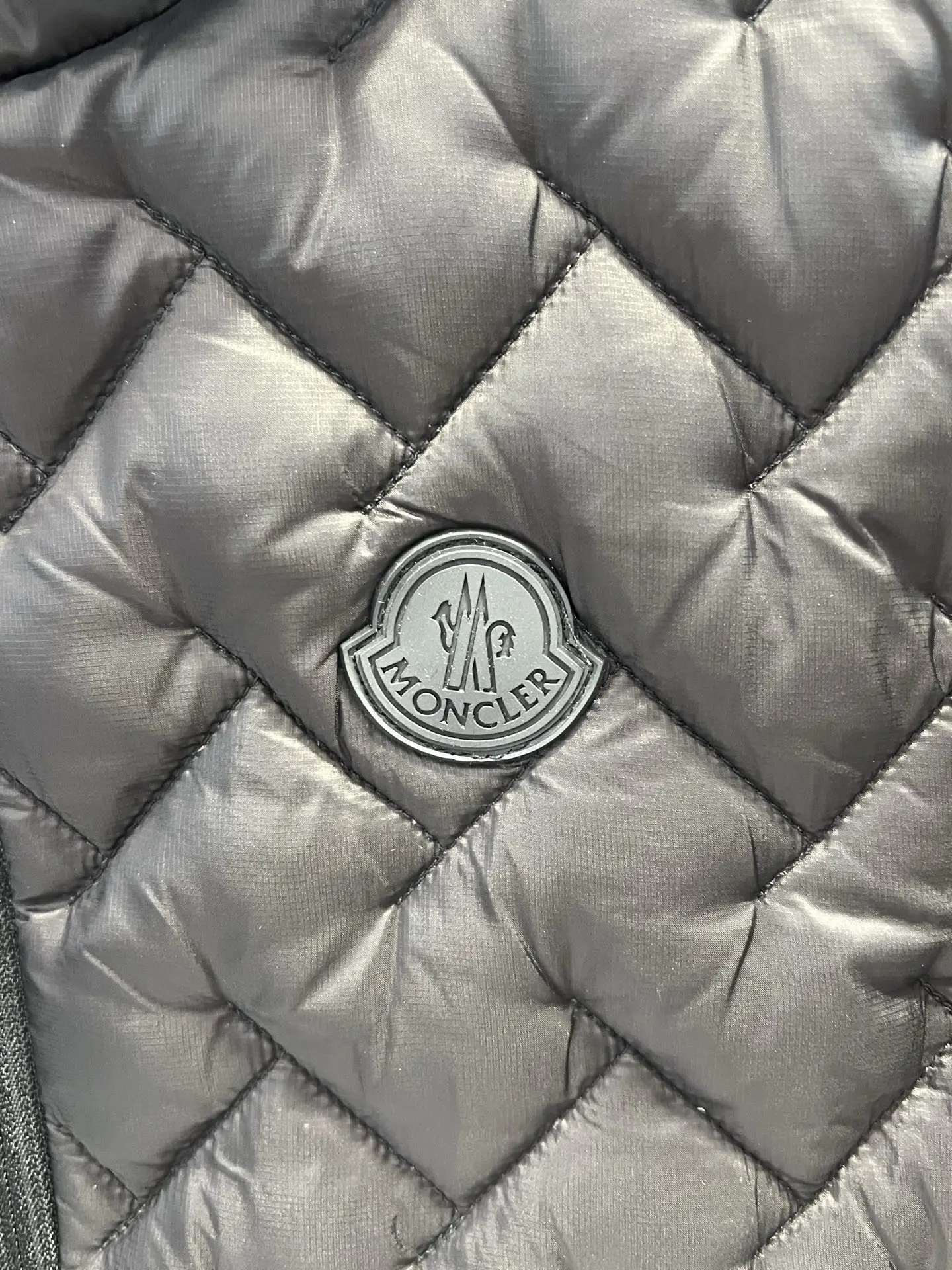 Mirage 2-in-1 Quilted Down Jacket D65019964 — view 2