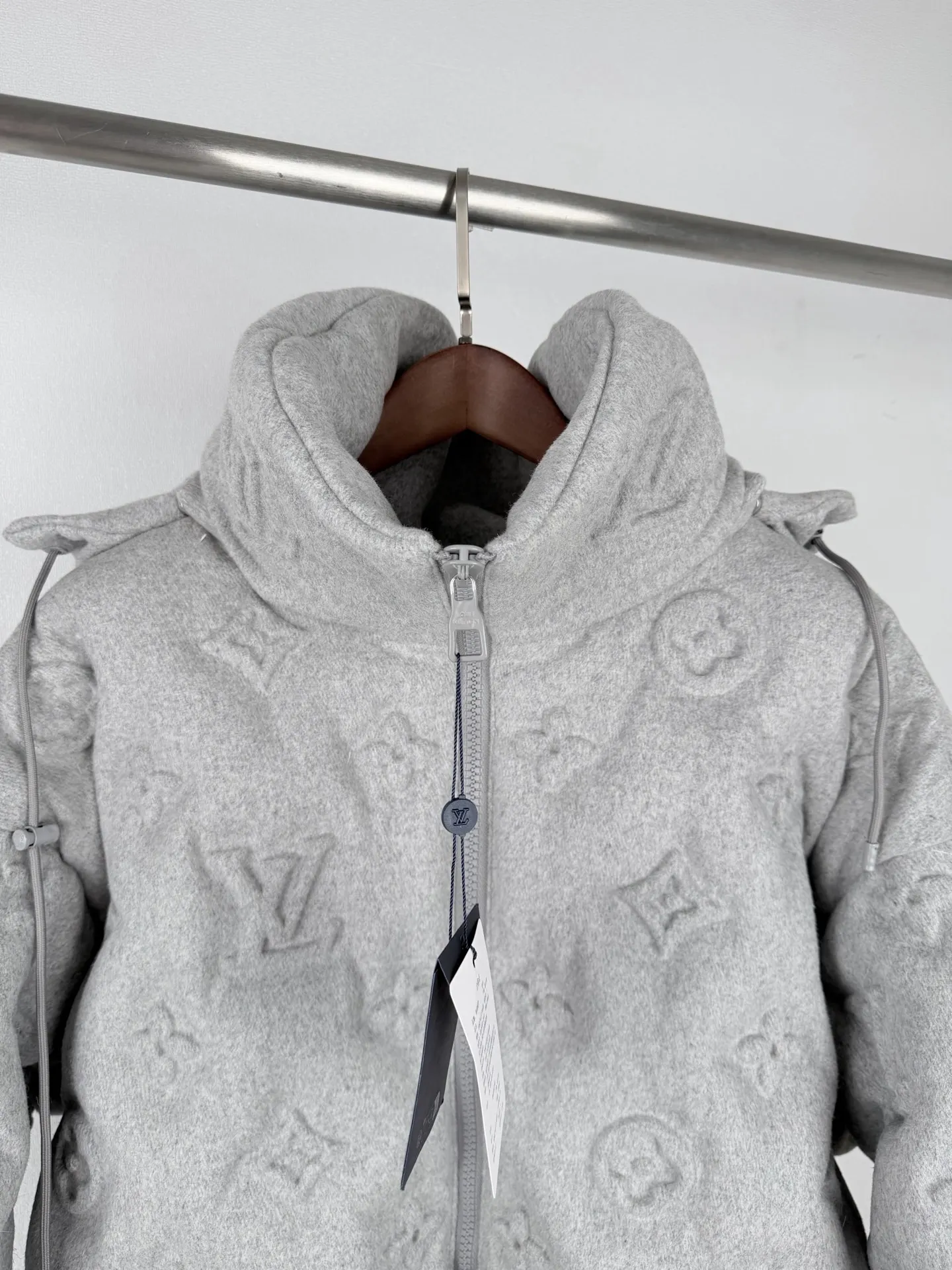 Monogram Embossed Down-Filled Puffer Jacket D72019987 — view 2