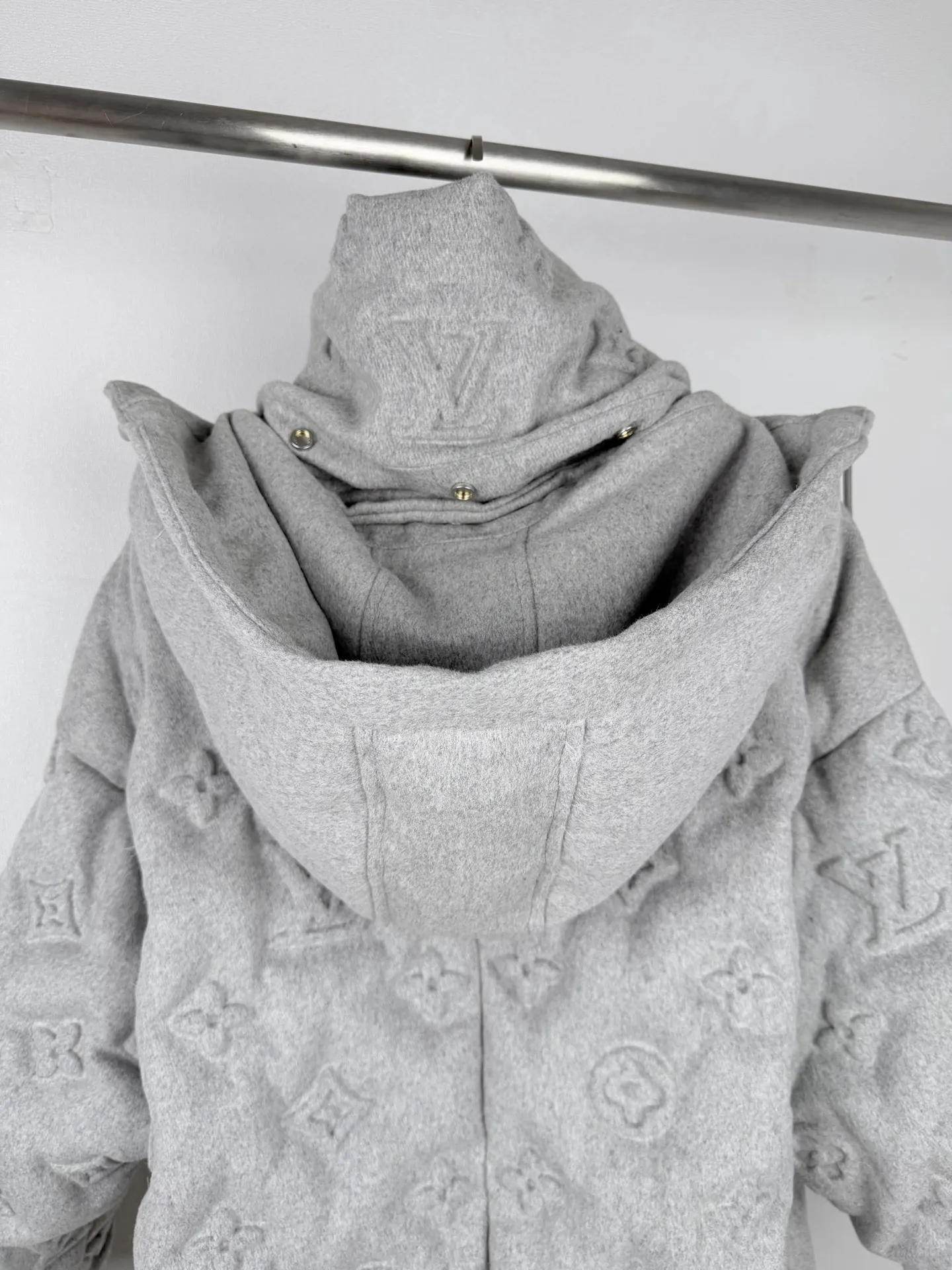 Monogram Embossed Down-Filled Puffer Jacket D72019987 — view 4