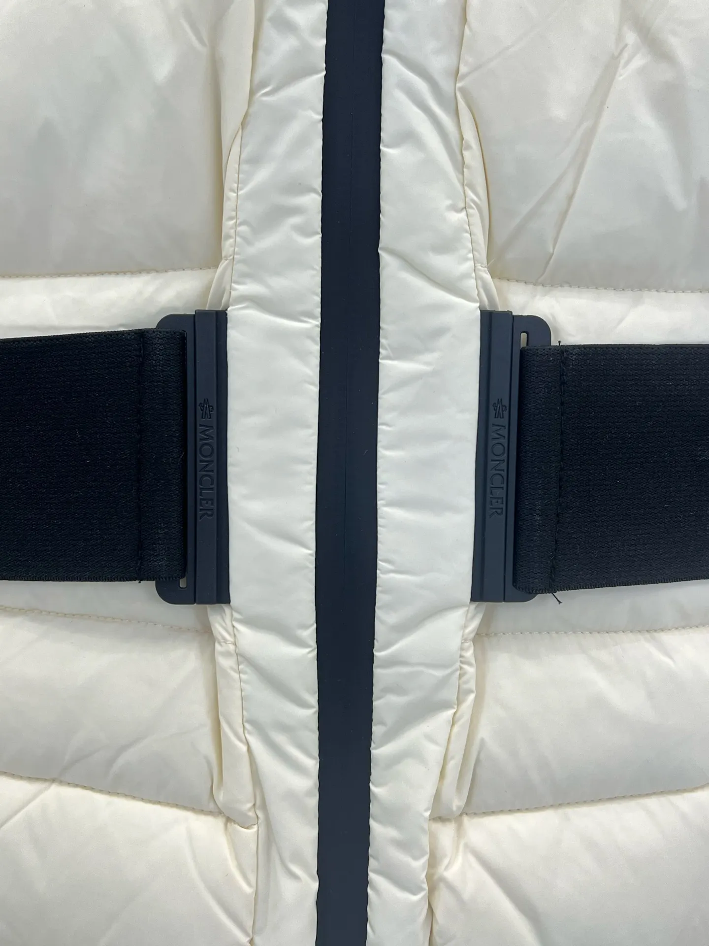 Magnolia Belted Hooded Down Jacket D81019957 — view 6
