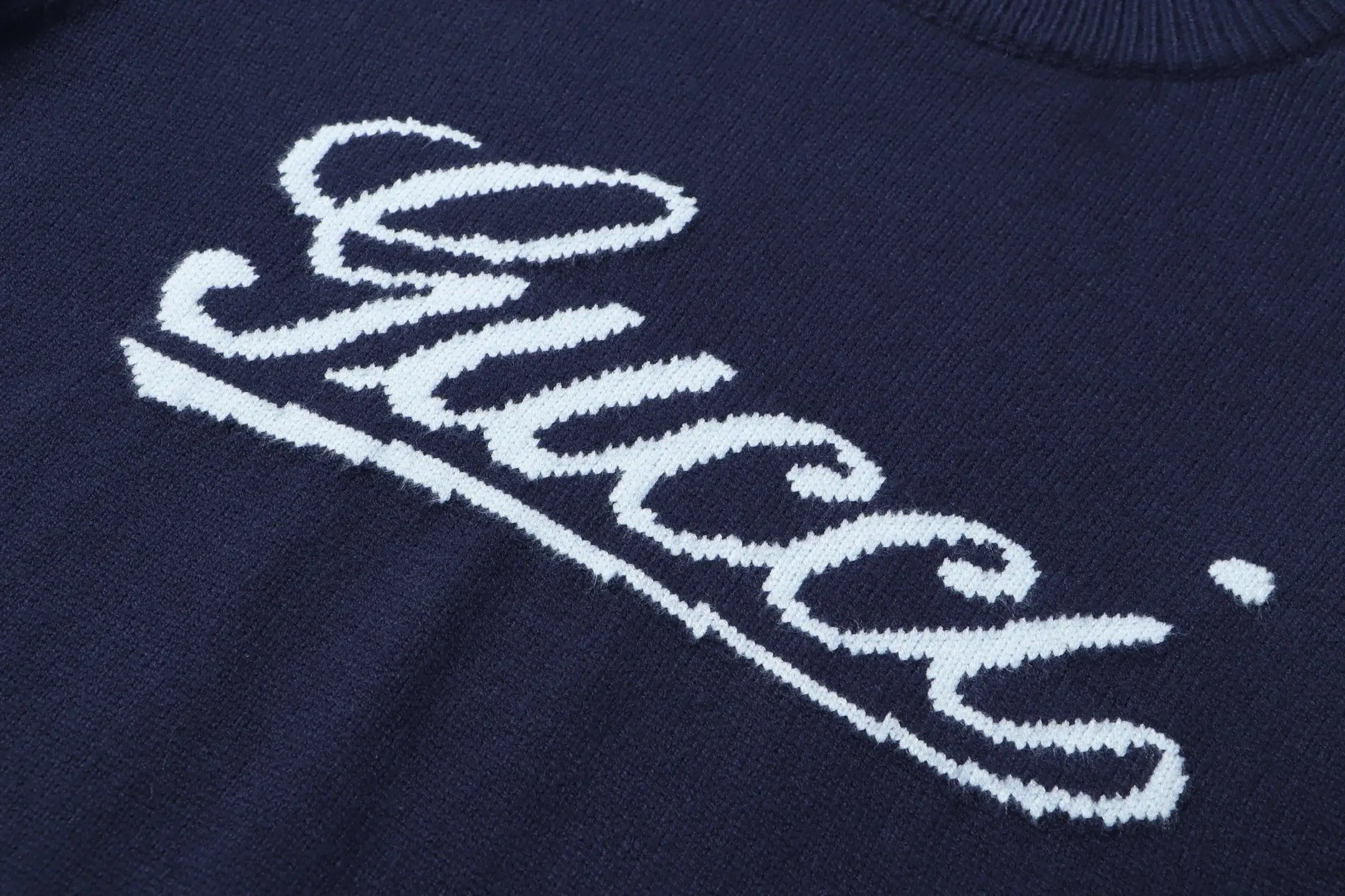 Script Logo Intarsia Knit Sweater D20022119 — view 5
