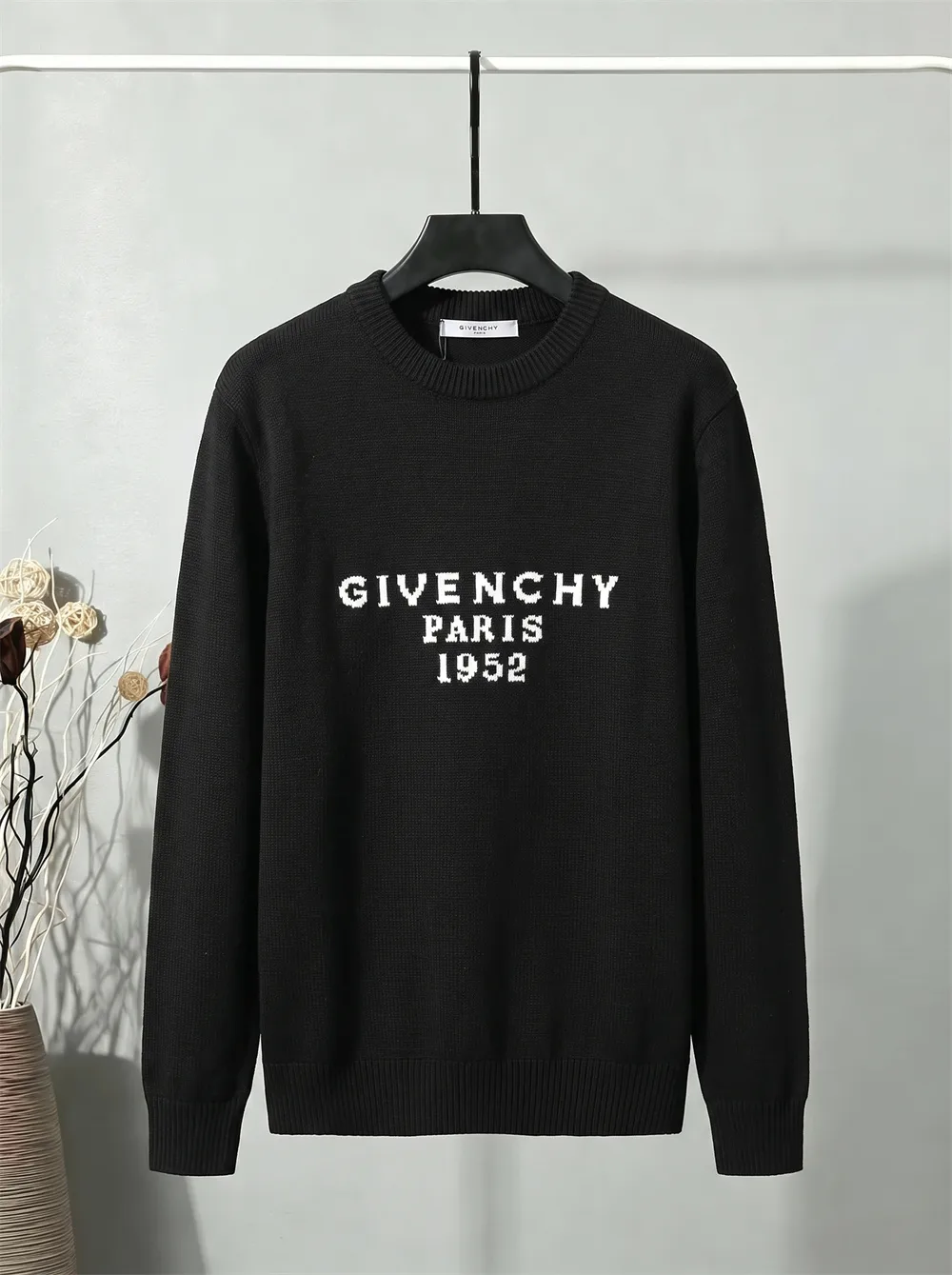 1952 Logo Jacquard Crew-Neck Sweater D20022102
