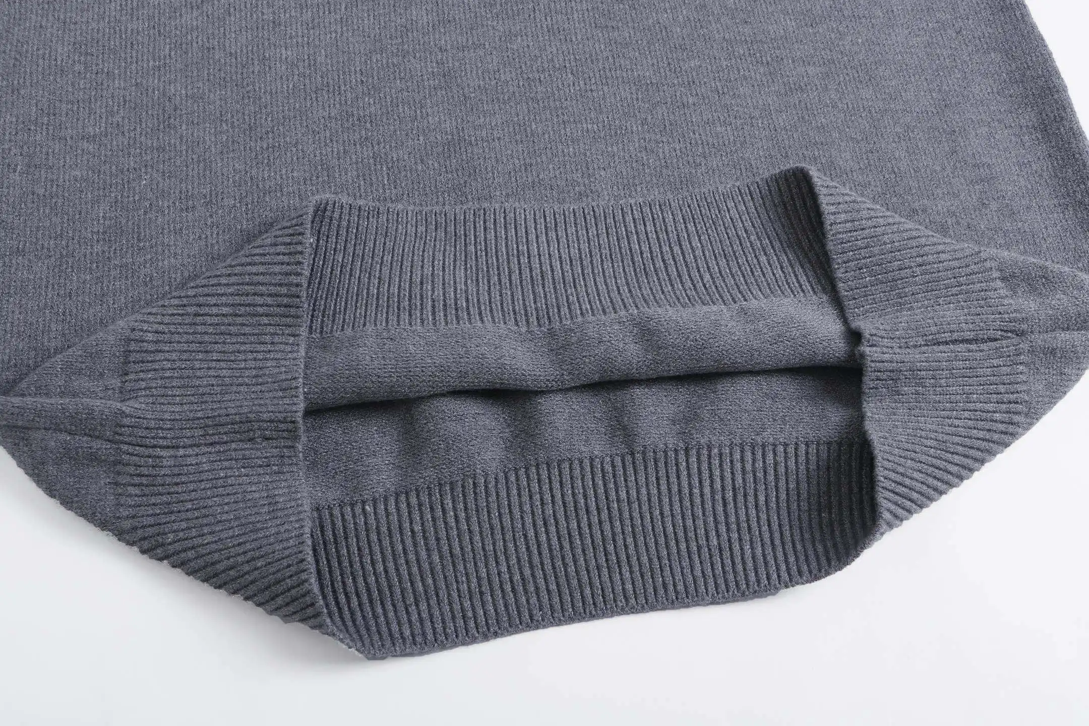 1952 Logo Intarsia Crew-Neck Sweater D20022103 — view 8