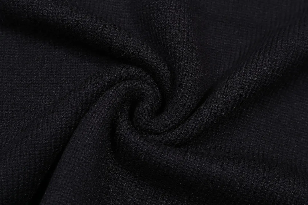 4G Logo Jacquard Crew-Neck Sweater D20022099 — view 4