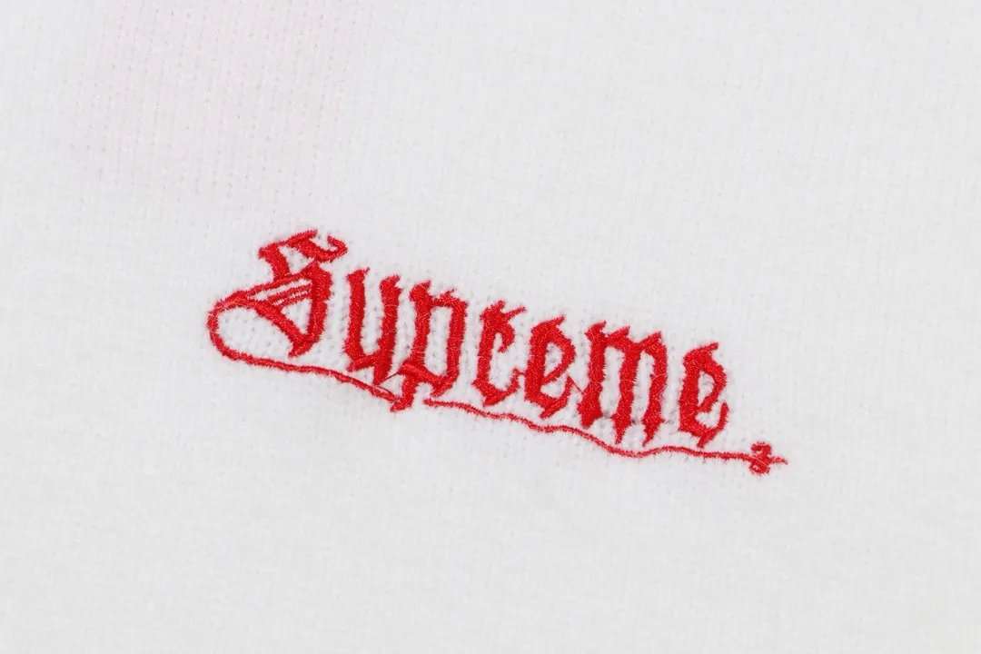Supreme Embroidered Logo Crew-Neck Sweater D20022089 — view 3