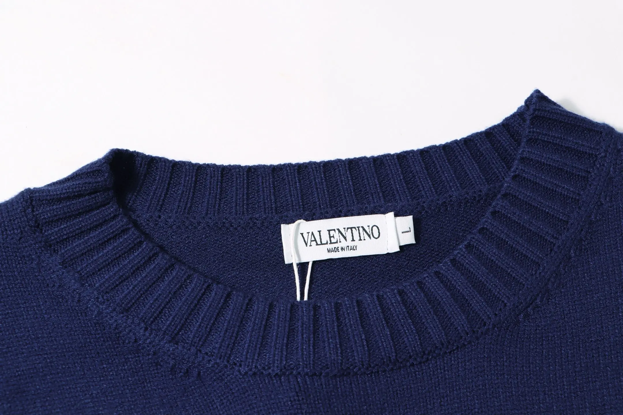 Chez Valentino Striped Intarsia Knit Sweater D20022115 — view 5