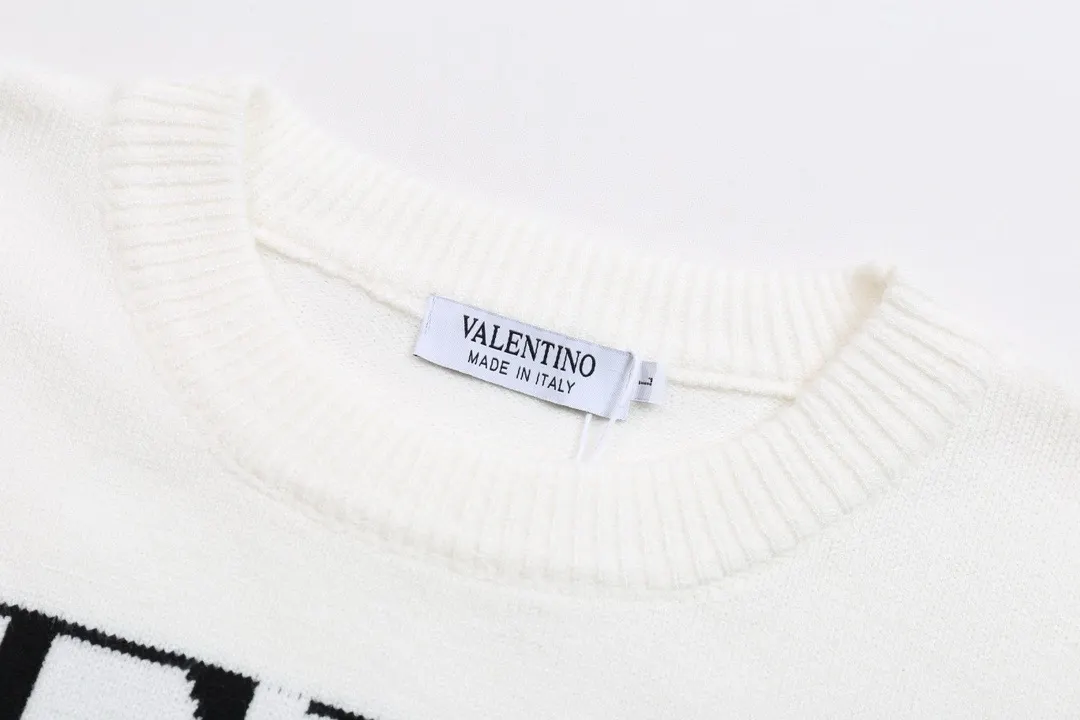 Logo Jacquard Crew-Neck Sweater D20022113 — view 3