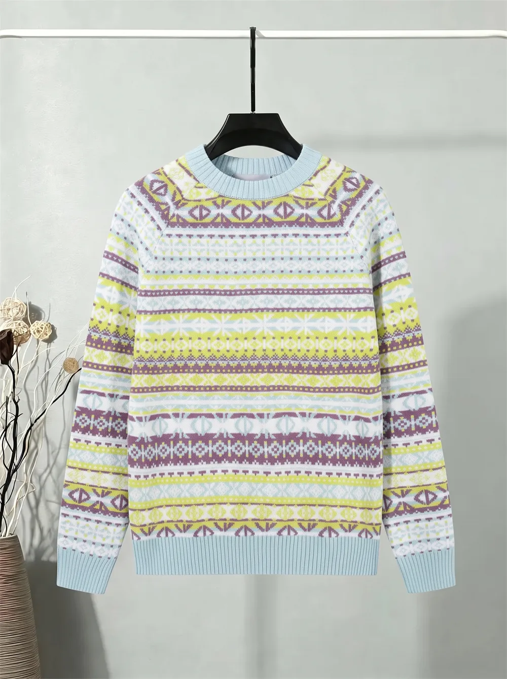 Multicolor Argyle Jacquard Crew-Neck Sweater D21022075