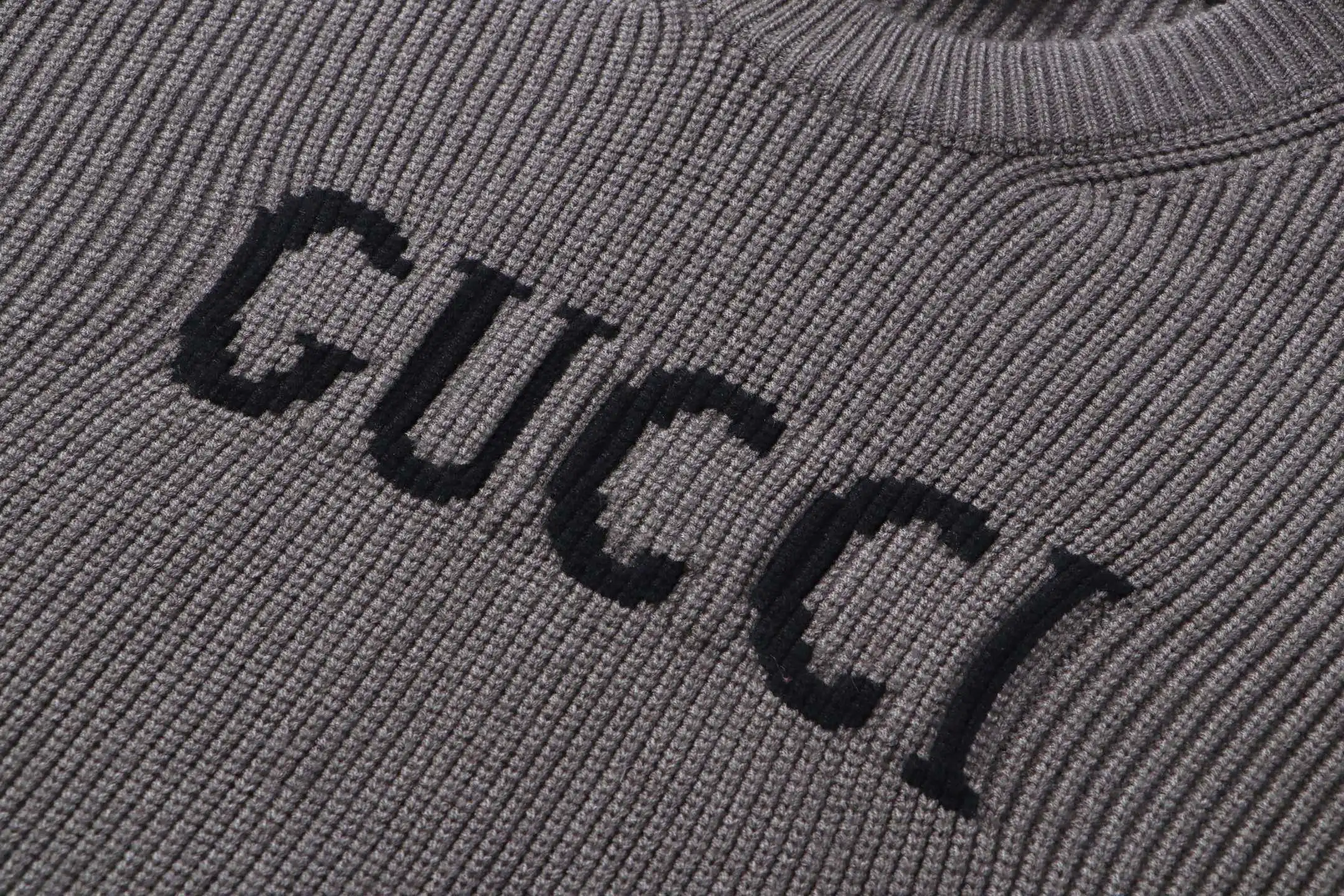 Logo Jacquard Crew-Neck Sweater D21022140 — view 3