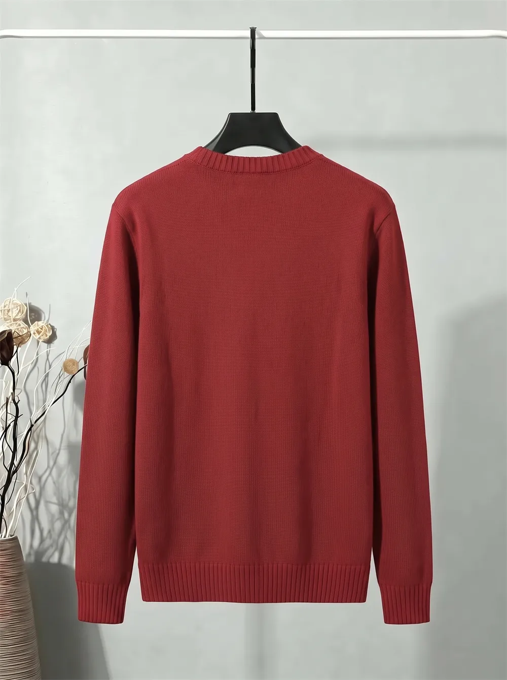 Leopard Logo Embroidered Crew-Neck Sweater D22022108 — view 2