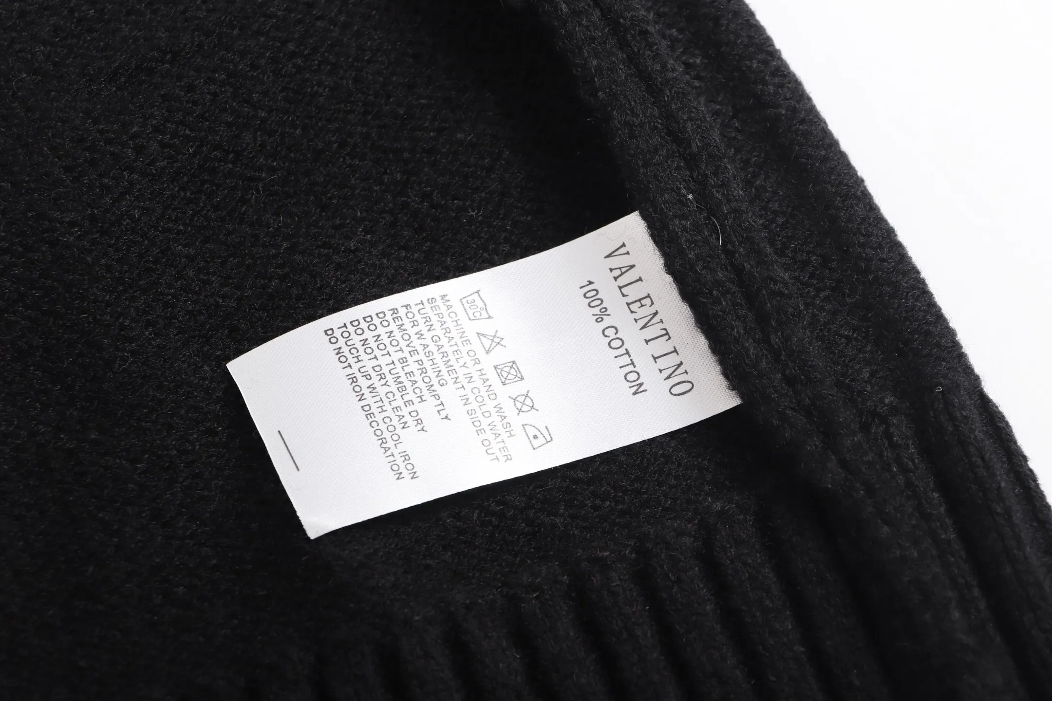 Leopard Logo Embroidered Crew-Neck Sweater D22022109 — view 8