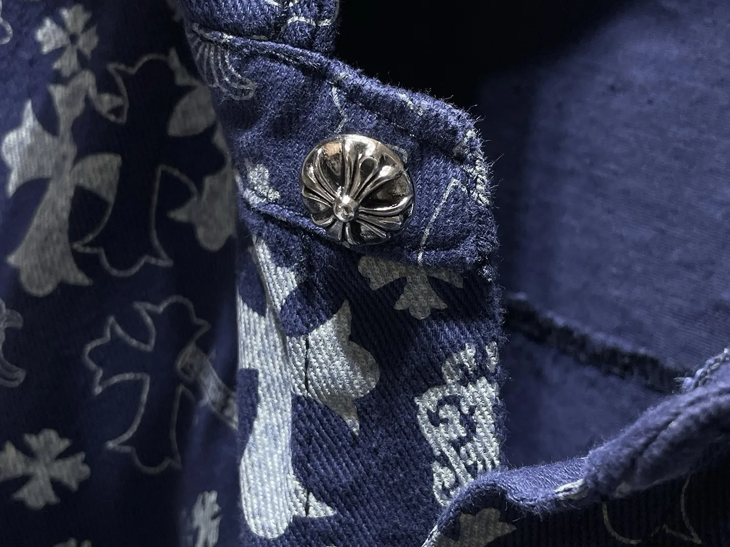 Monogram Cross Print Denim Shirt Jacket D23022170 — view 6