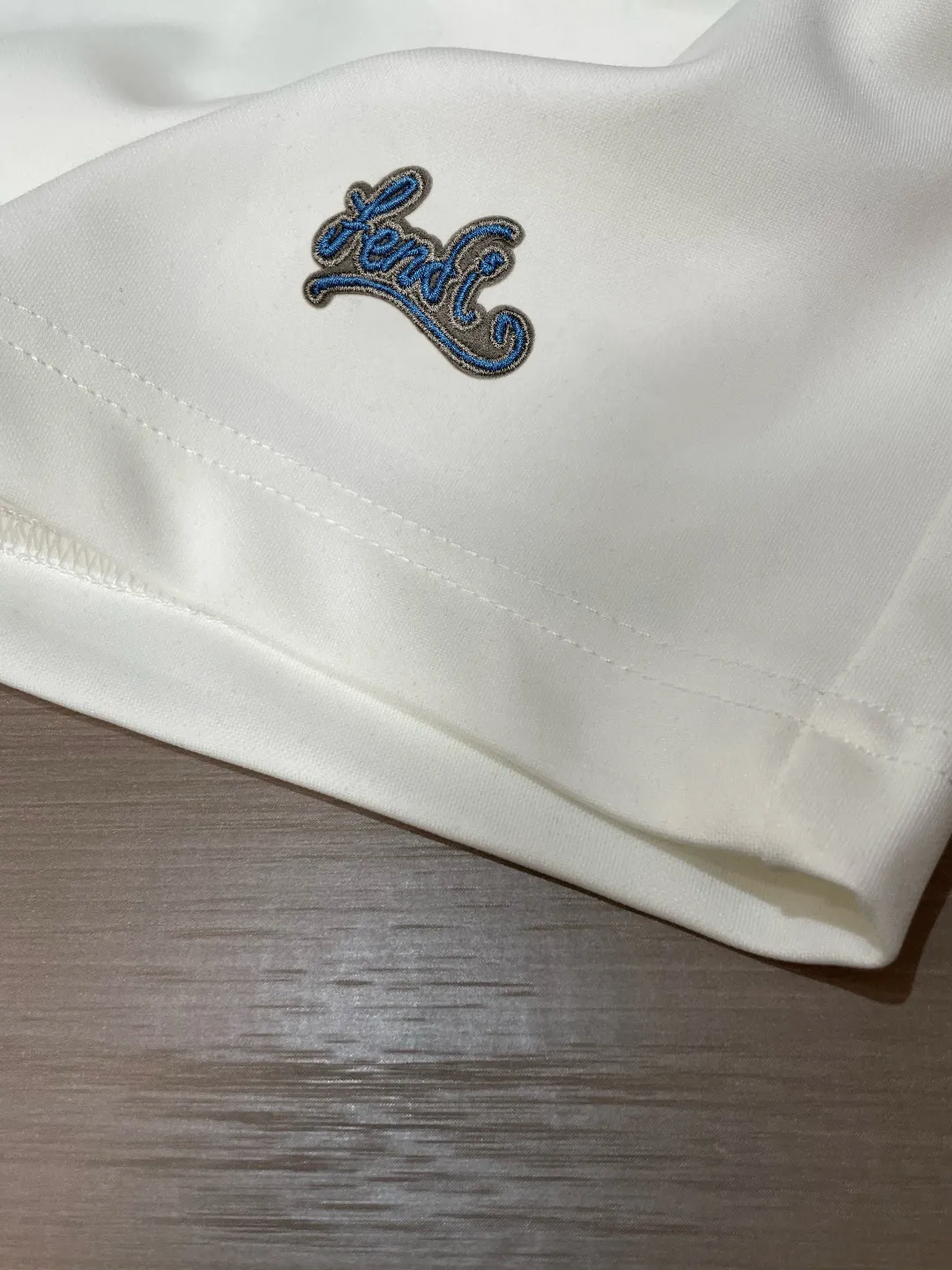 Logo-Embroidered Cotton Drawstring Shorts D14511256 — view 6