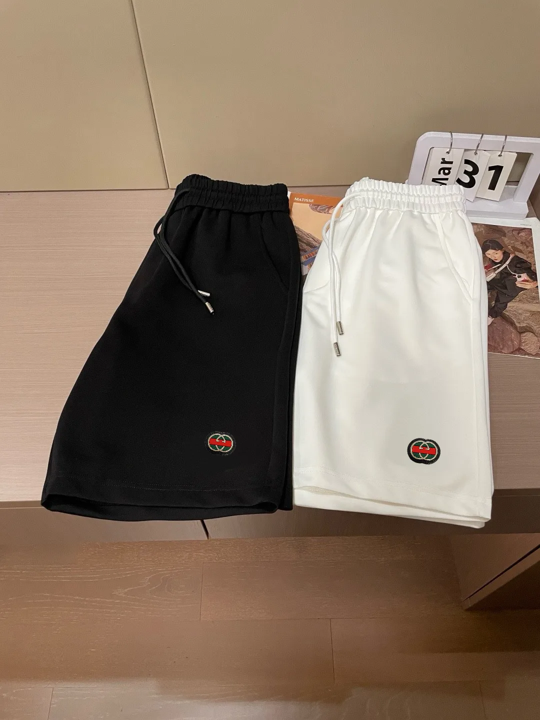 Logo-Patch Cotton Drawstring Shorts D14511247 — view 9