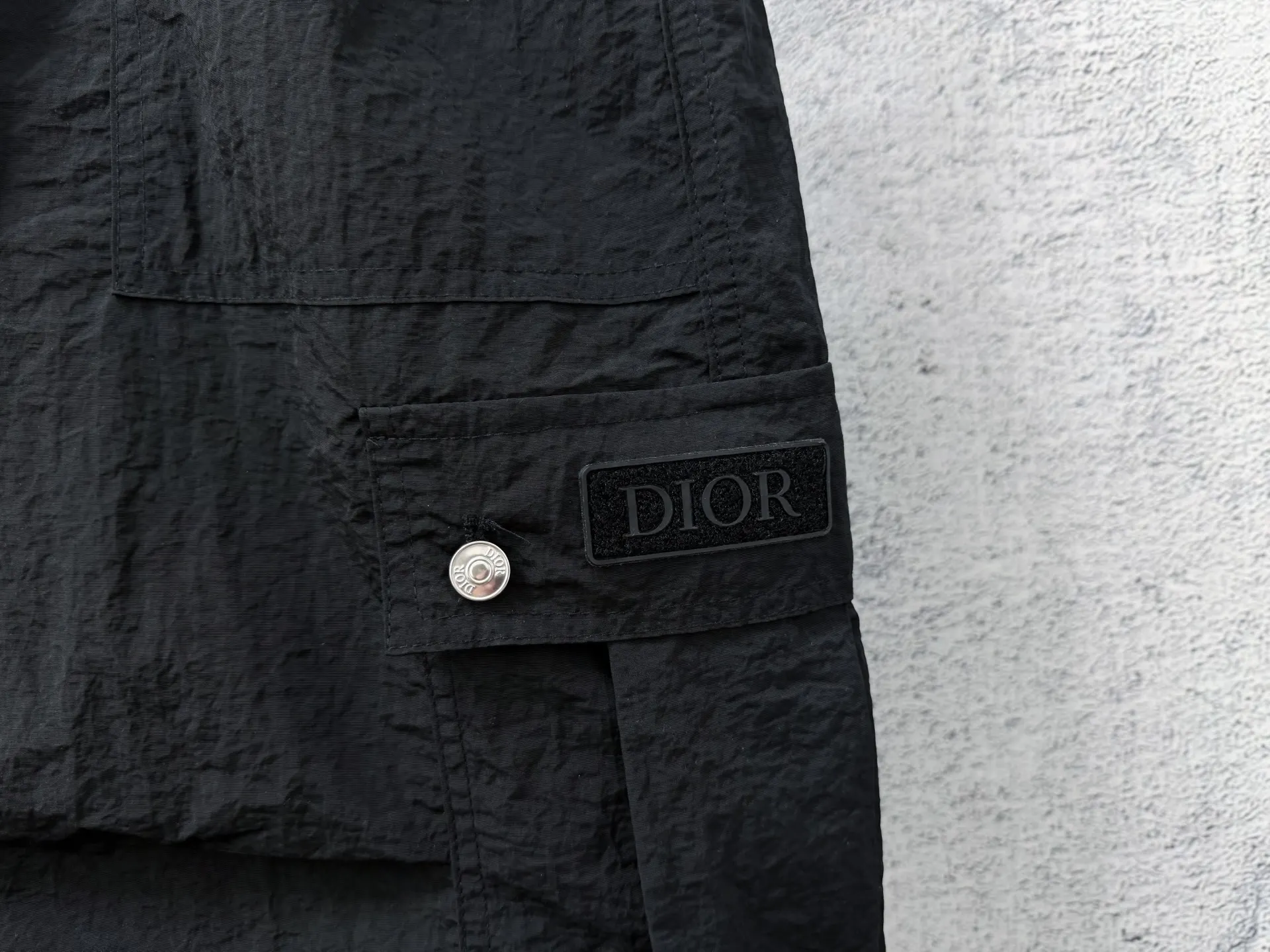 Logo-Patch Technical Nylon Cargo Shorts D18011280 — view 6