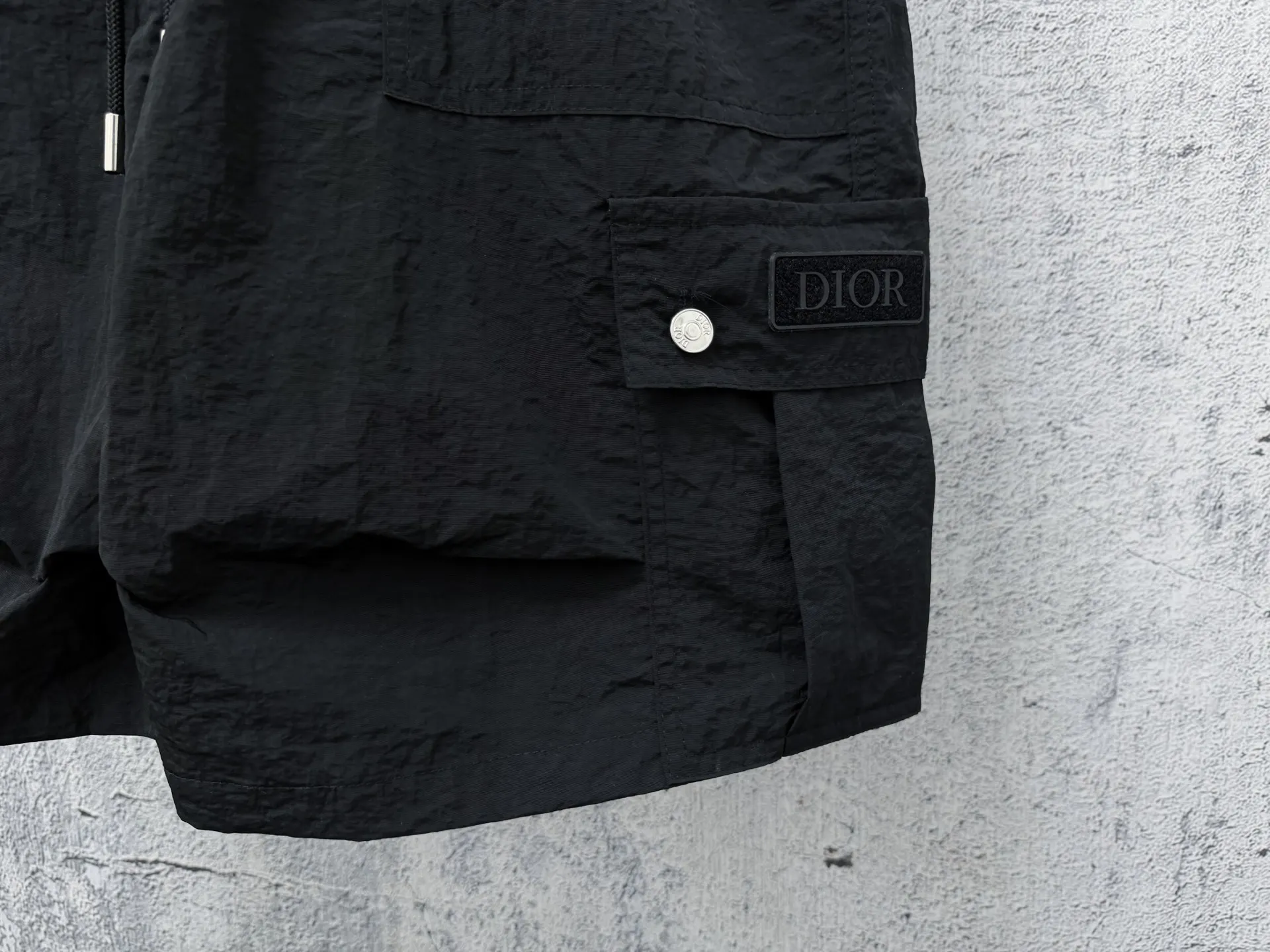 Logo-Patch Technical Nylon Cargo Shorts D18011280 — view 7
