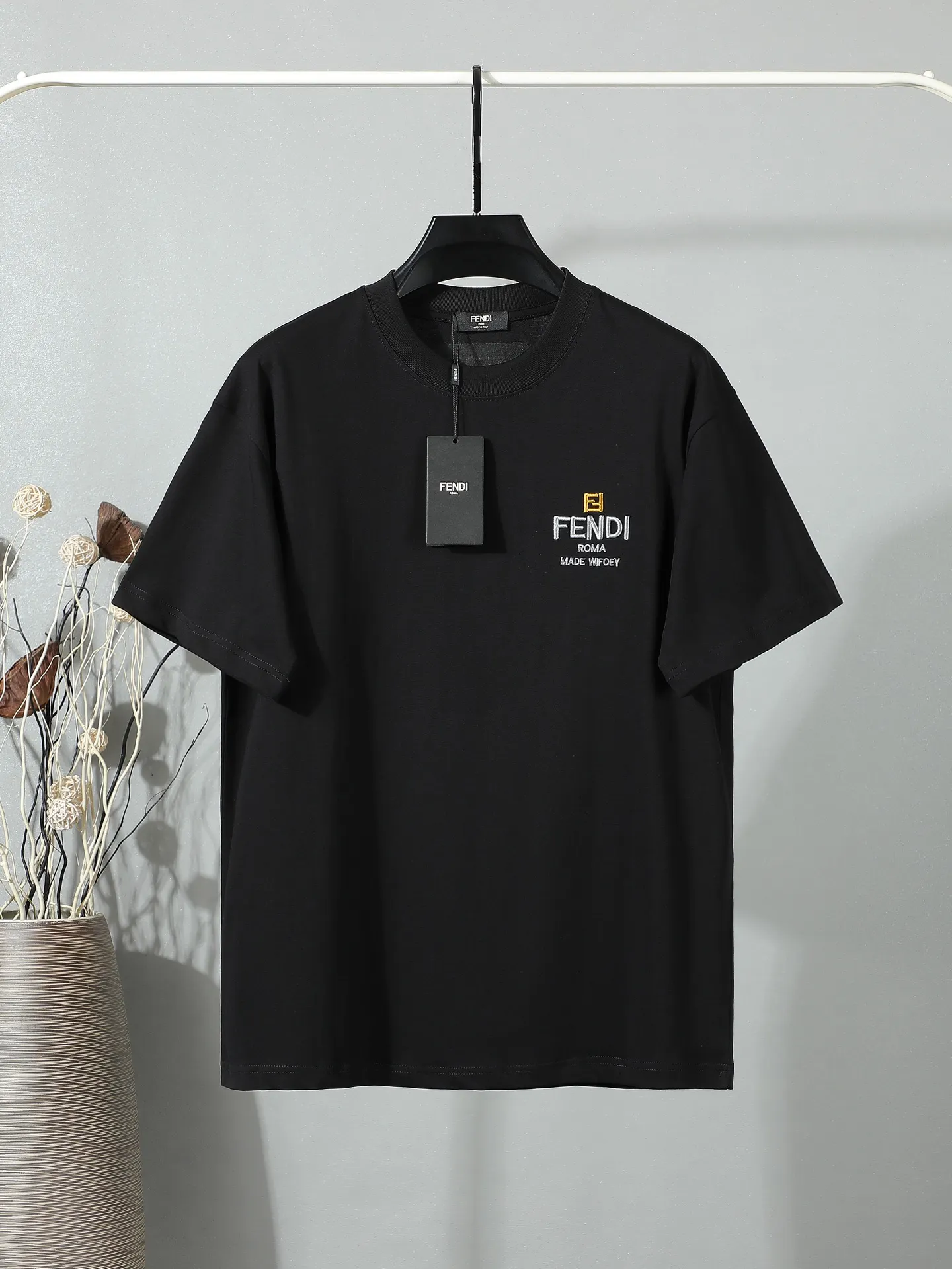Logo Embroidered Cotton T-Shirt D13011244