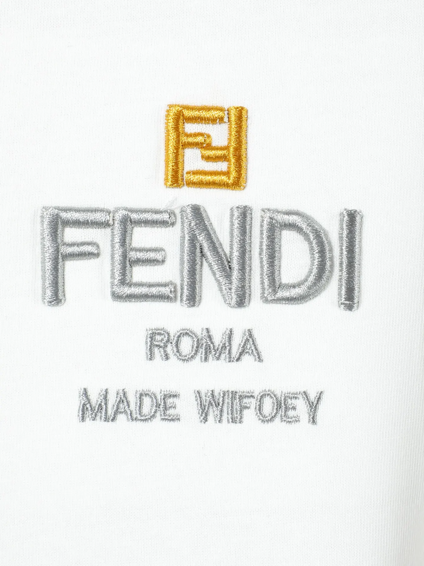 Logo Embroidered Cotton T-Shirt D13011243 — view 4
