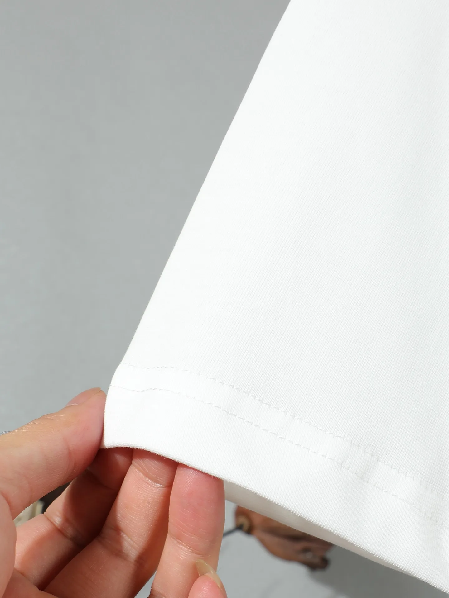 Embroidered Logo Crest Cotton T-Shirt D14011242 — view 10