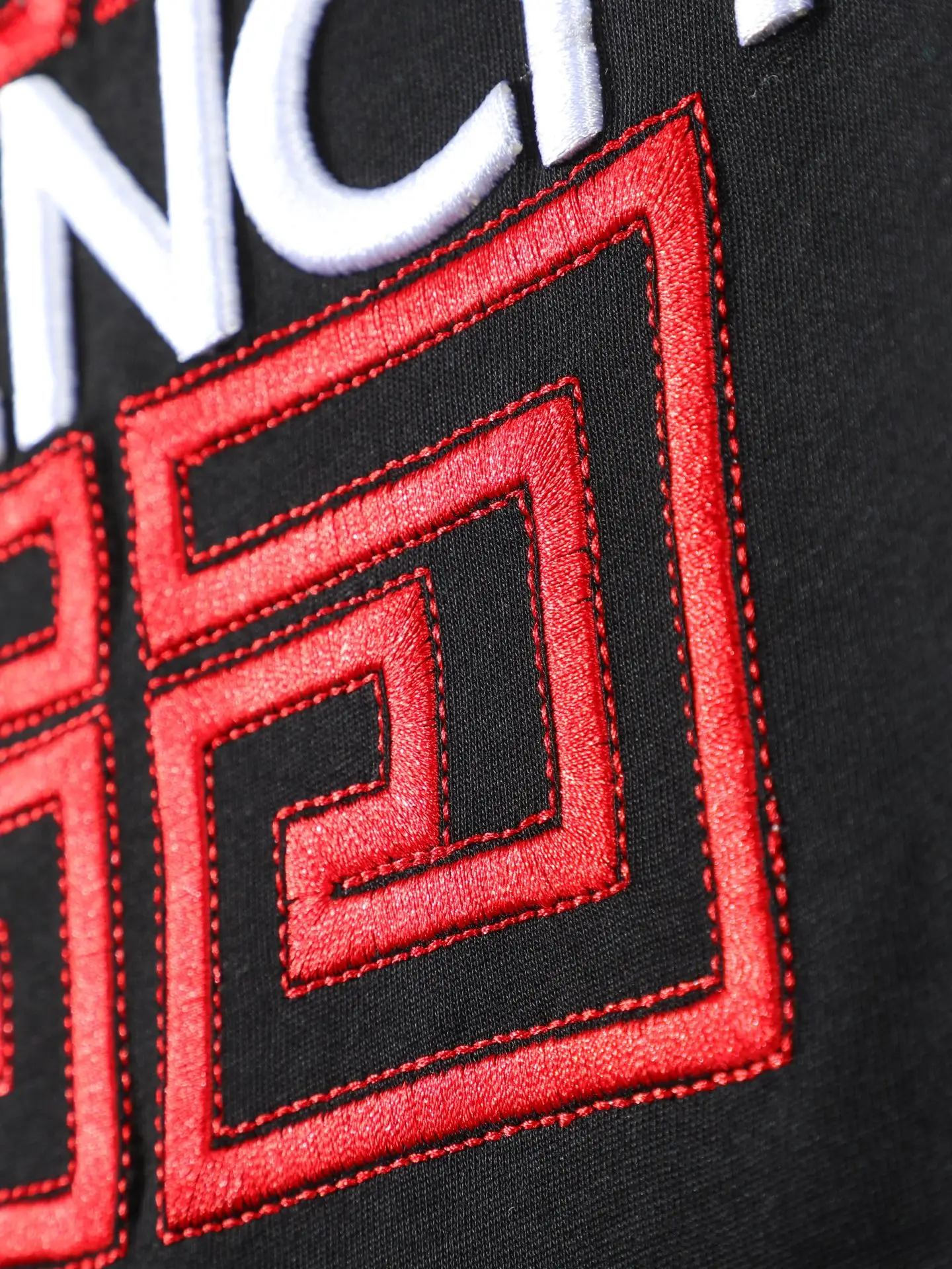 4G Logo Embroidered Cotton T-Shirt D14011235 — view 9