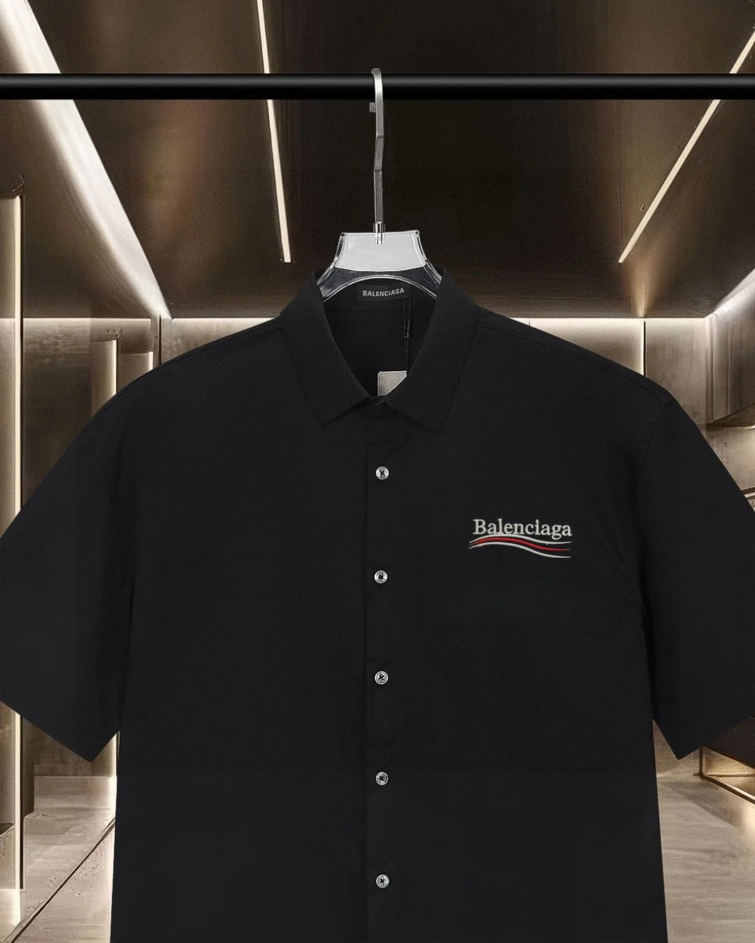 Logo-Embroidered Short-Sleeve Shirt D17511296 — view 3