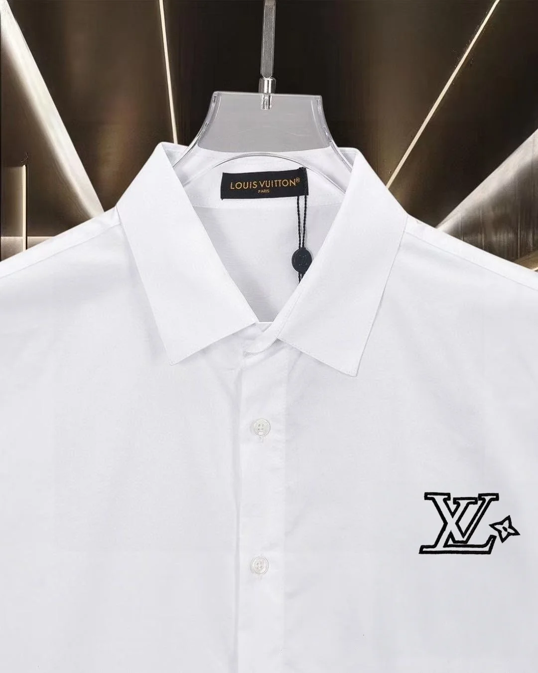 Logo-Embroidered Short-Sleeve Shirt D17511299 — view 4