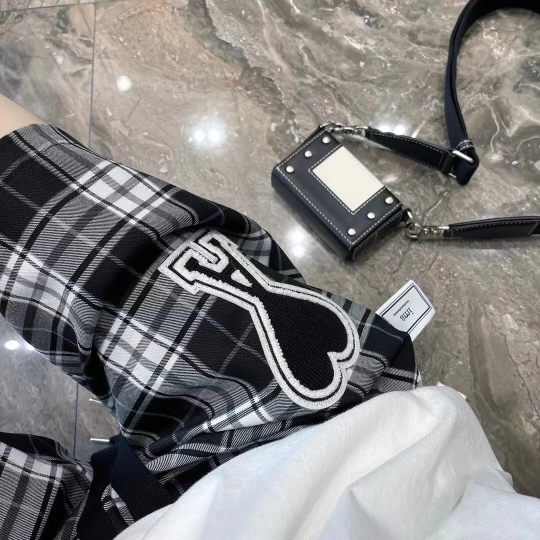 Ami de Coeur Plaid Embroidered Shorts D11511263 — view 6