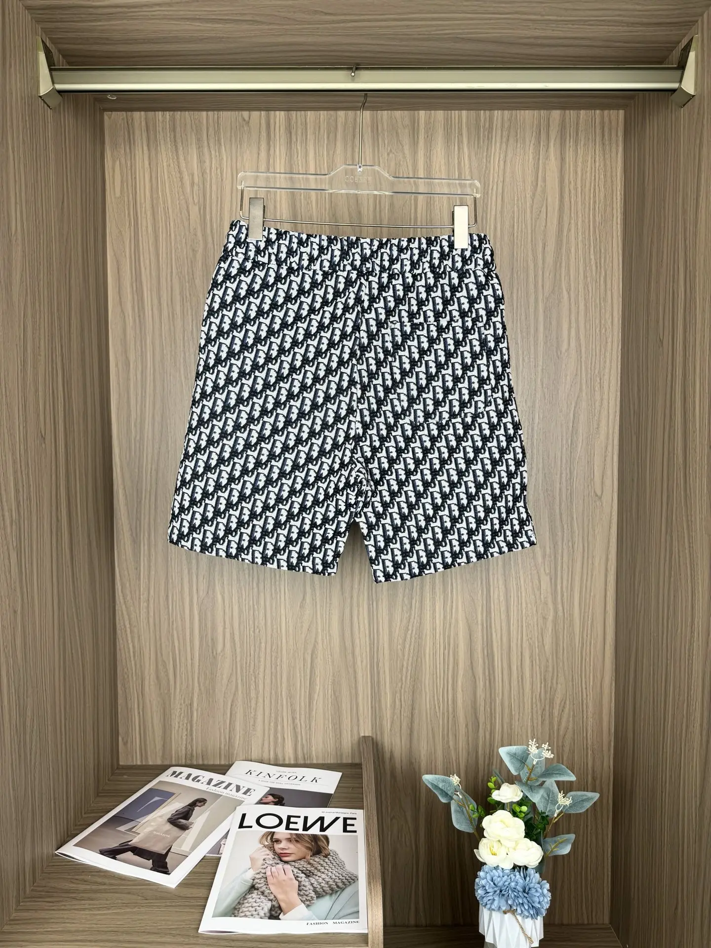 Oblique Jacquard Knit Shorts D13511269 — view 2