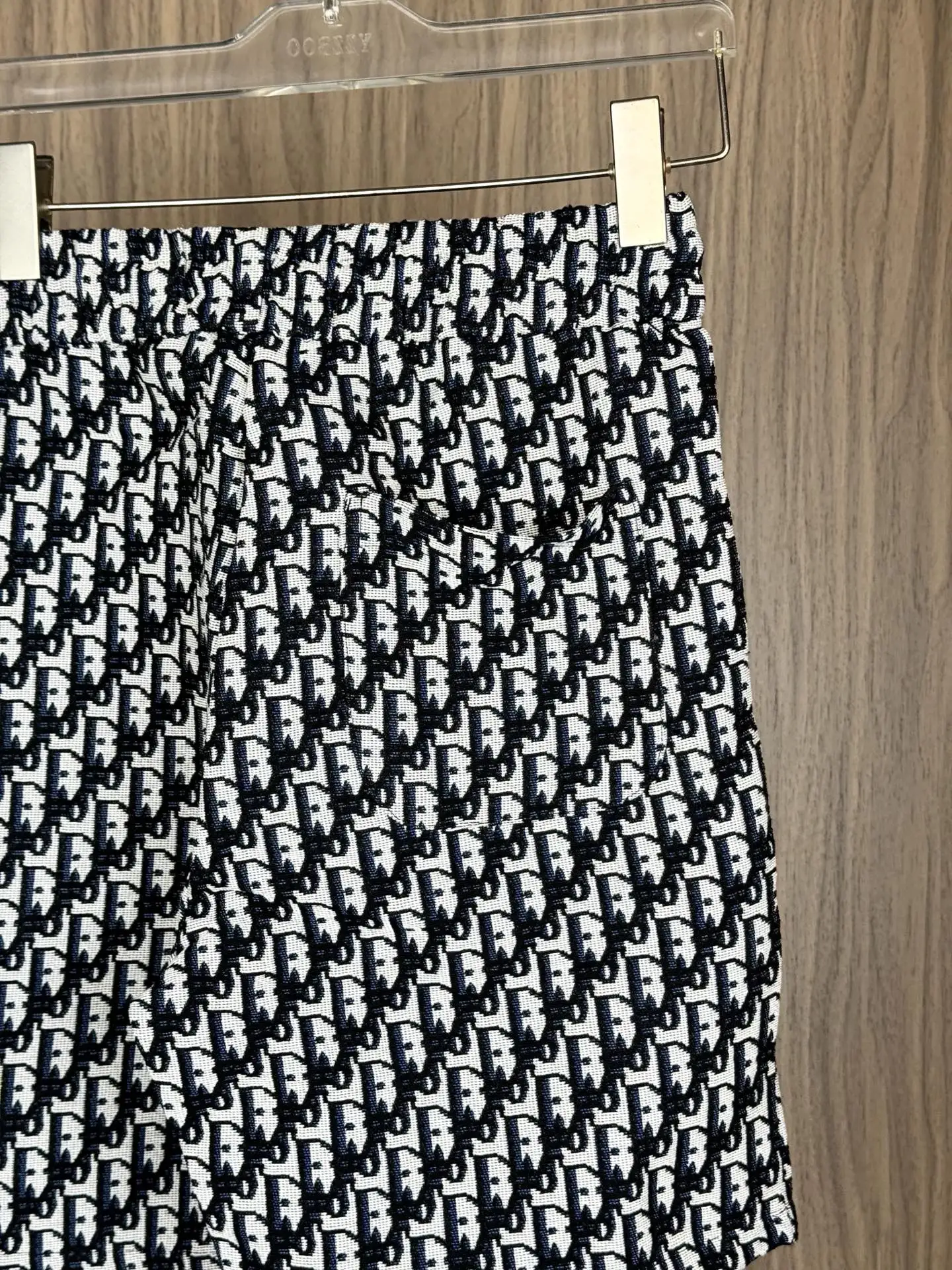 Oblique Jacquard Knit Shorts D13511269 — view 6